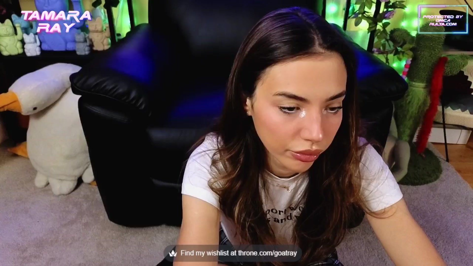Gallery image thumbnail from TamaraRay's myfreecams stream on, 09/19/2025, 07:02 image 1 of 20