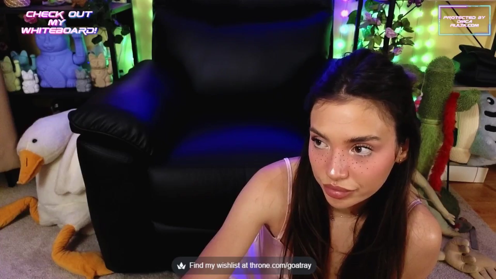 Gallery image thumbnail from TamaraRay's myfreecams stream on, 09/22/2025, 07:37 image 16 of 20