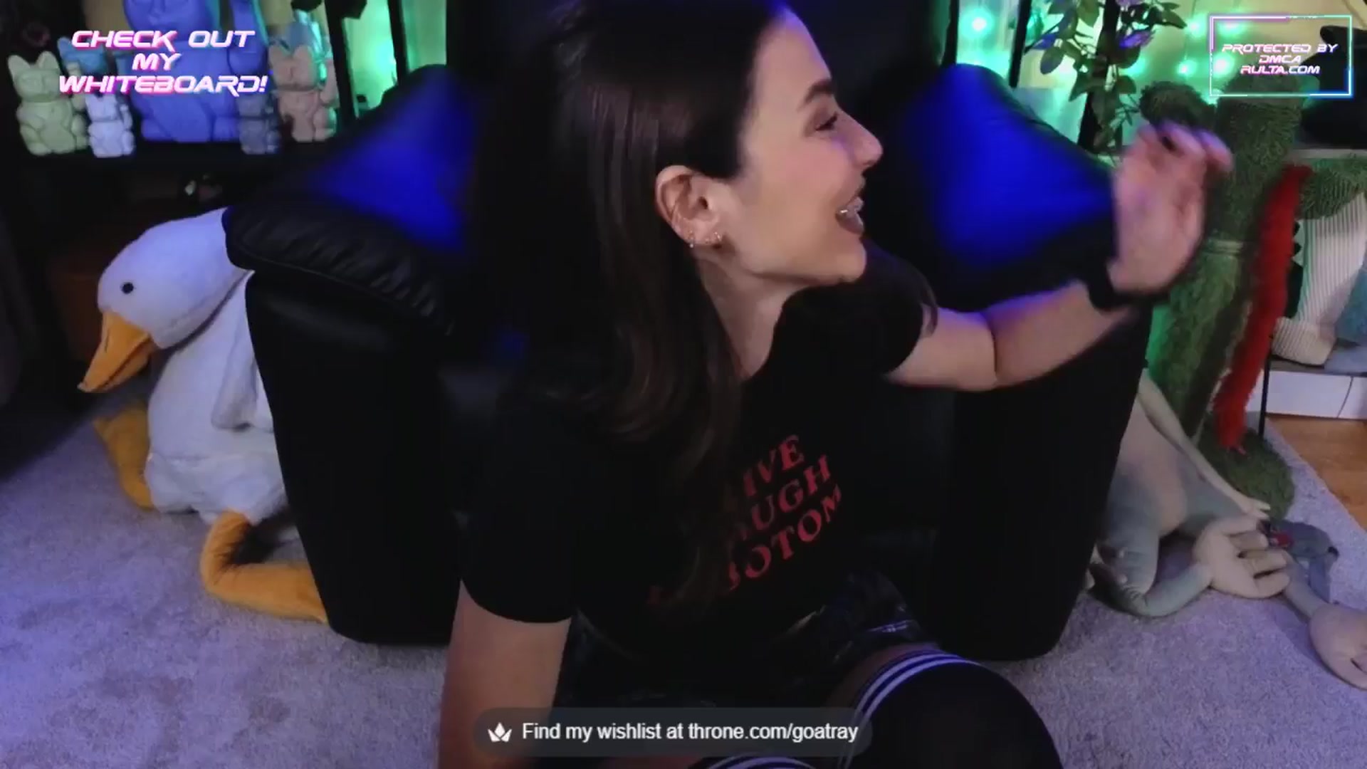 Gallery image thumbnail from TamaraRay's myfreecams stream on, 09/25/2025, 02:40 image 19 of 20
