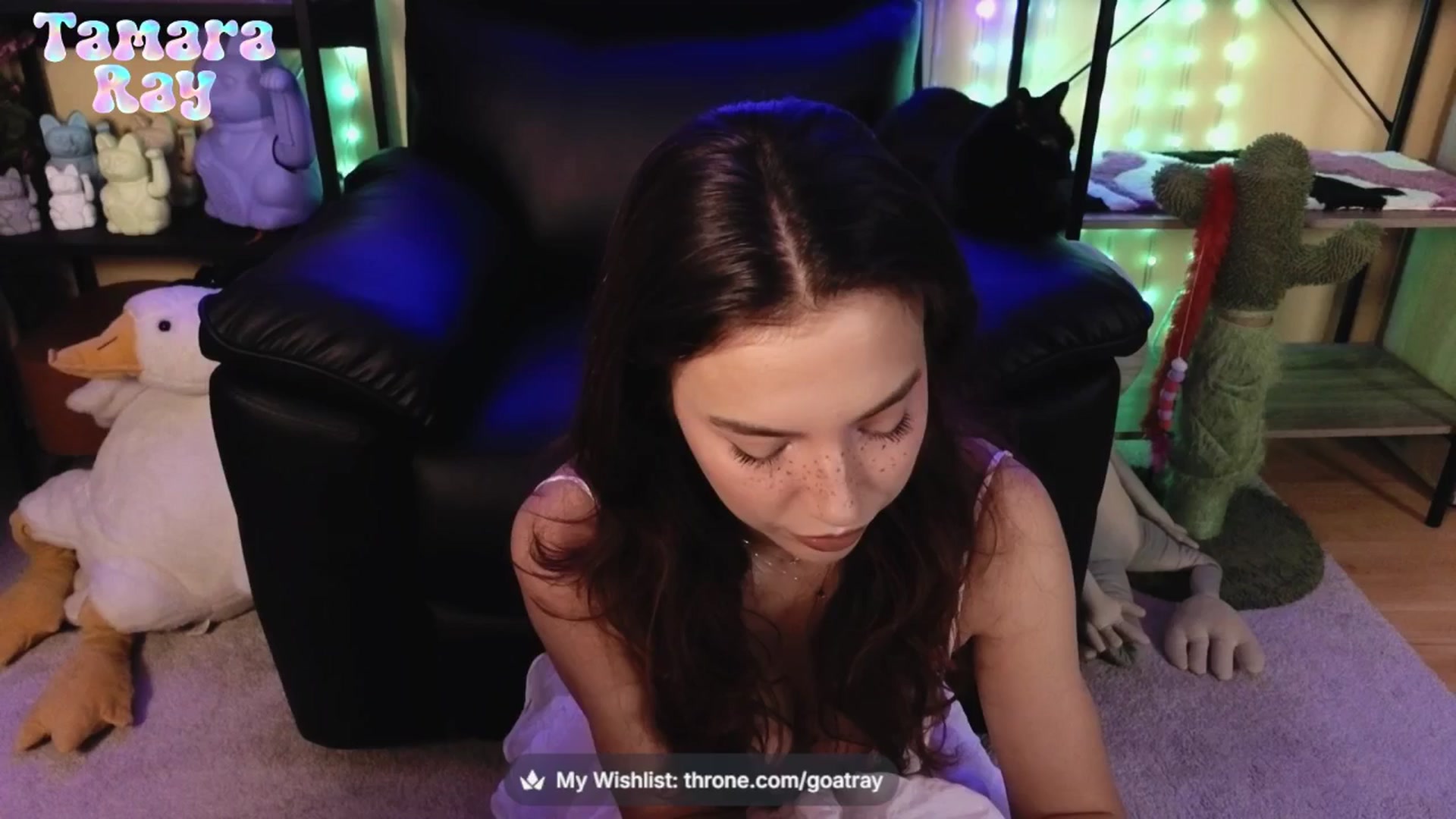 Gallery image thumbnail from TamaraRay's myfreecams stream on, 04/04/2026, 06:06 image 1 of 20