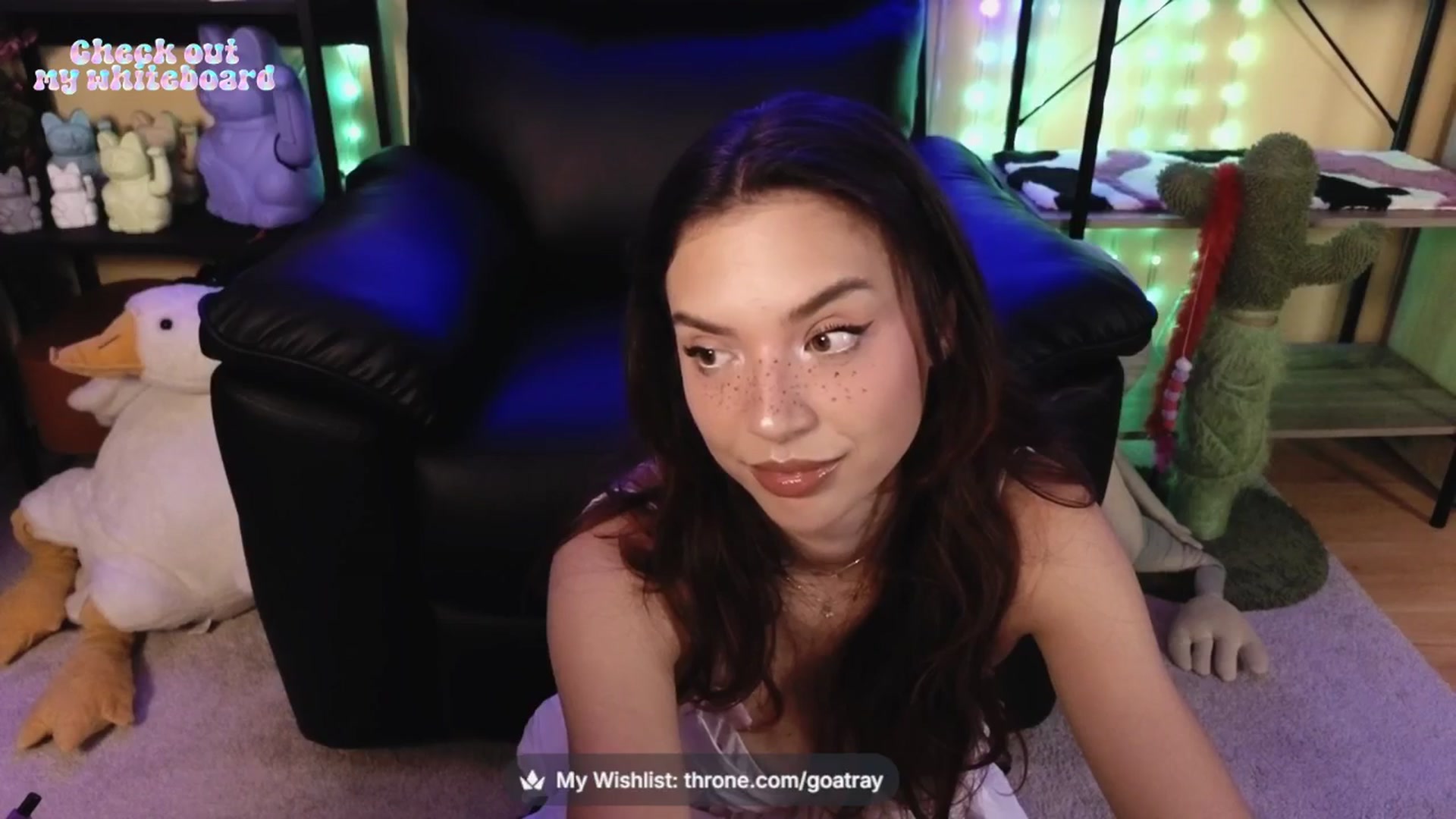 Gallery image thumbnail from TamaraRay's myfreecams stream on, 04/04/2026, 06:06 image 5 of 20