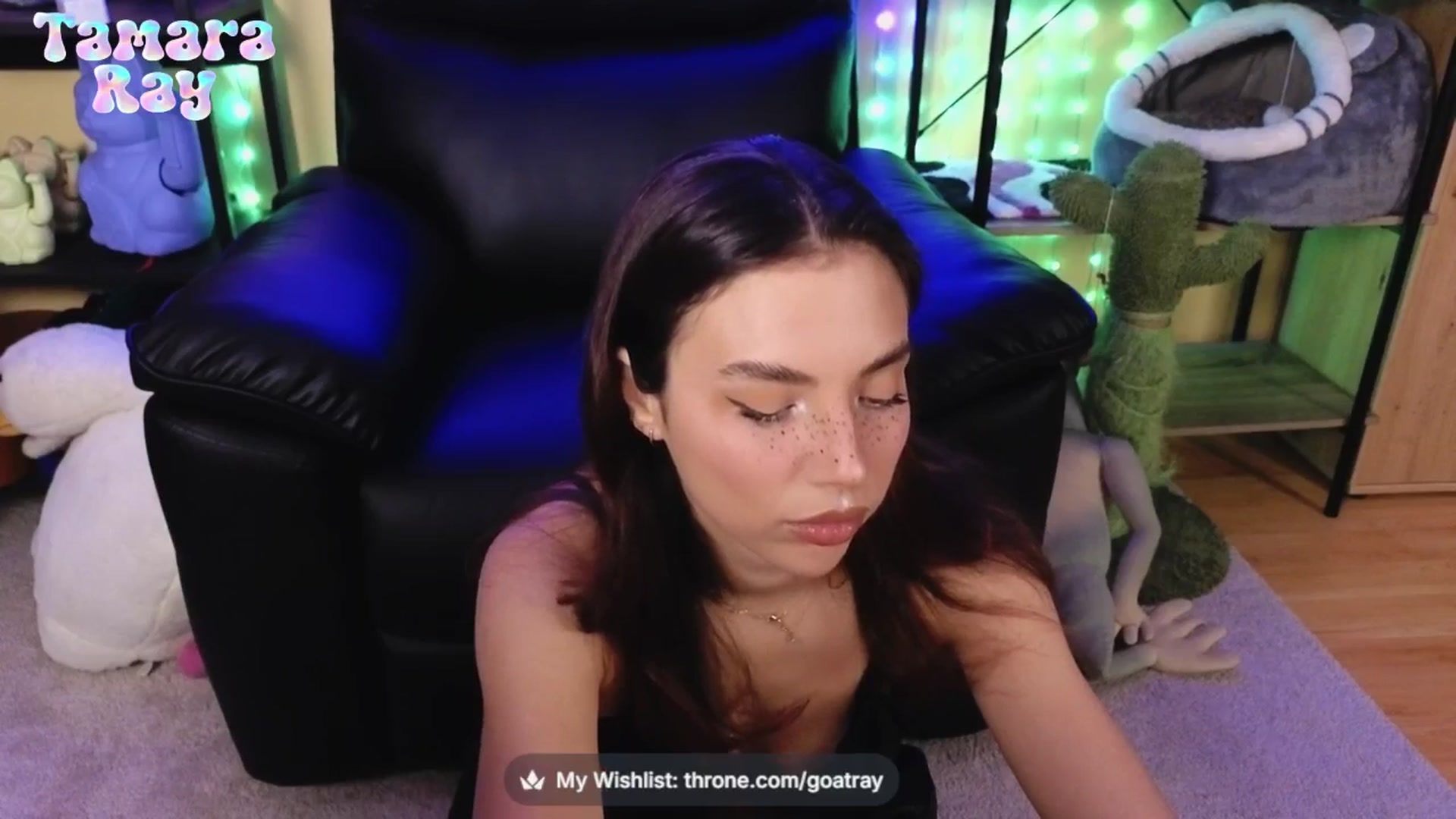 Gallery image thumbnail from TamaraRay's myfreecams stream on, 04/12/2026, 03:34 image 4 of 20