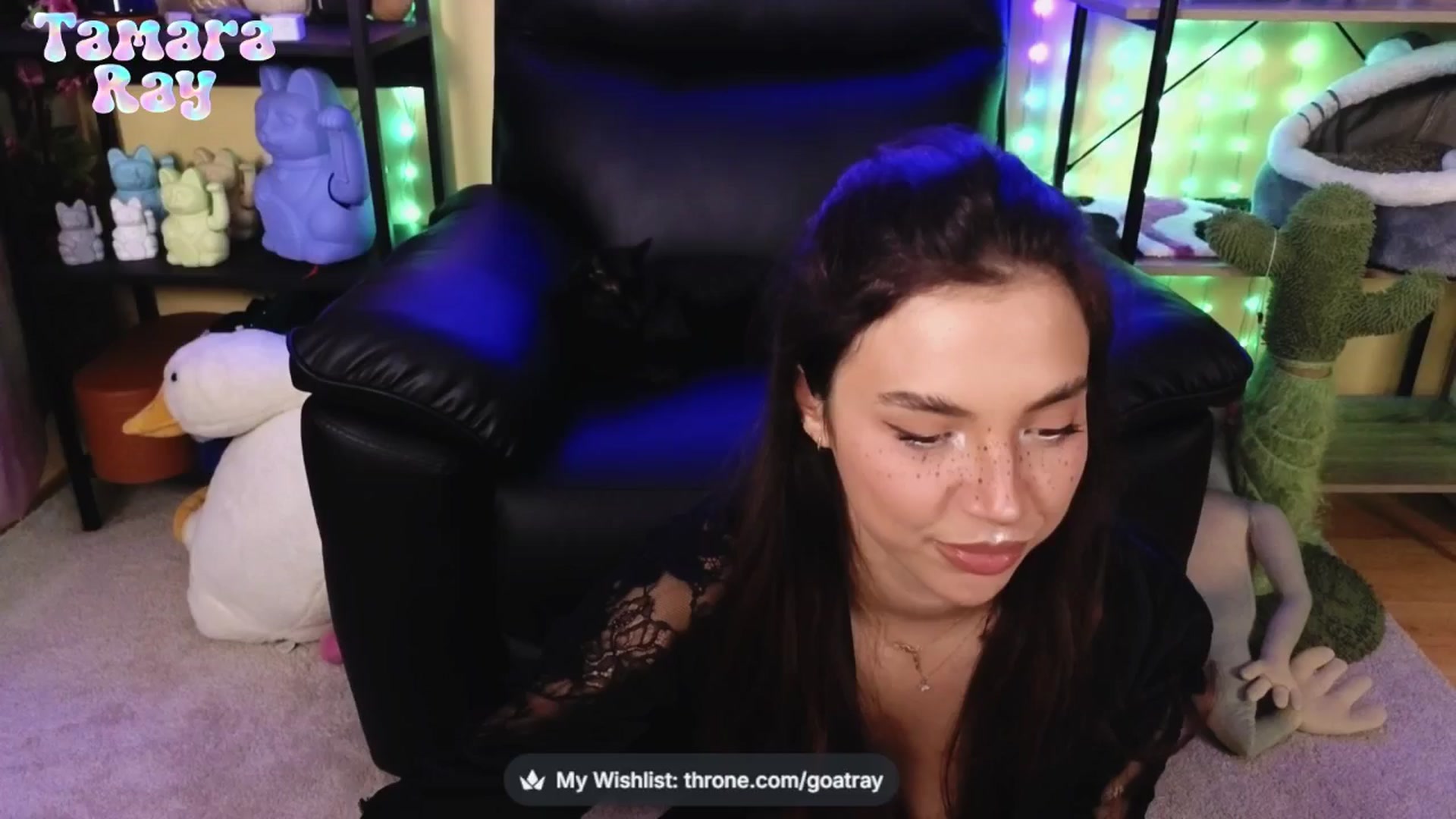 Gallery image thumbnail from TamaraRay's myfreecams stream on, 04/13/2026, 05:32 image 16 of 20
