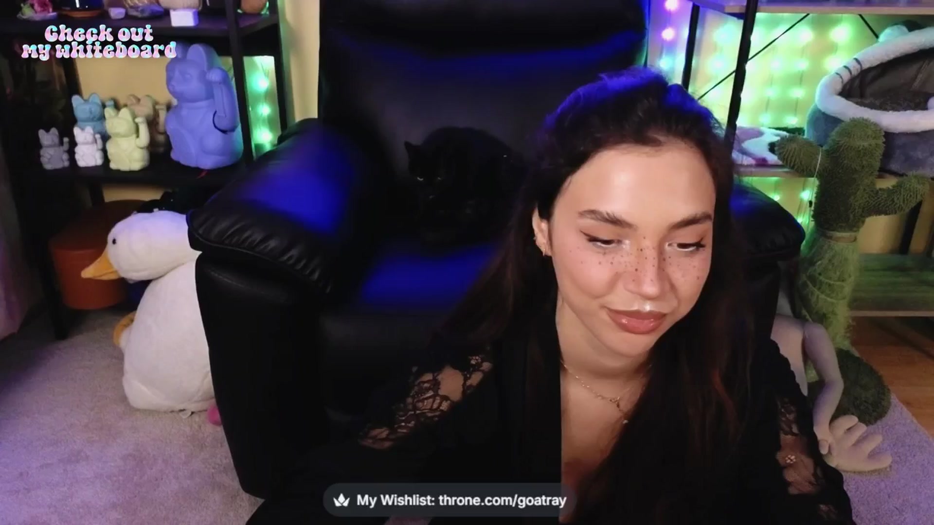 Gallery image thumbnail from TamaraRay's myfreecams stream on, 04/13/2026, 05:32 image 3 of 20