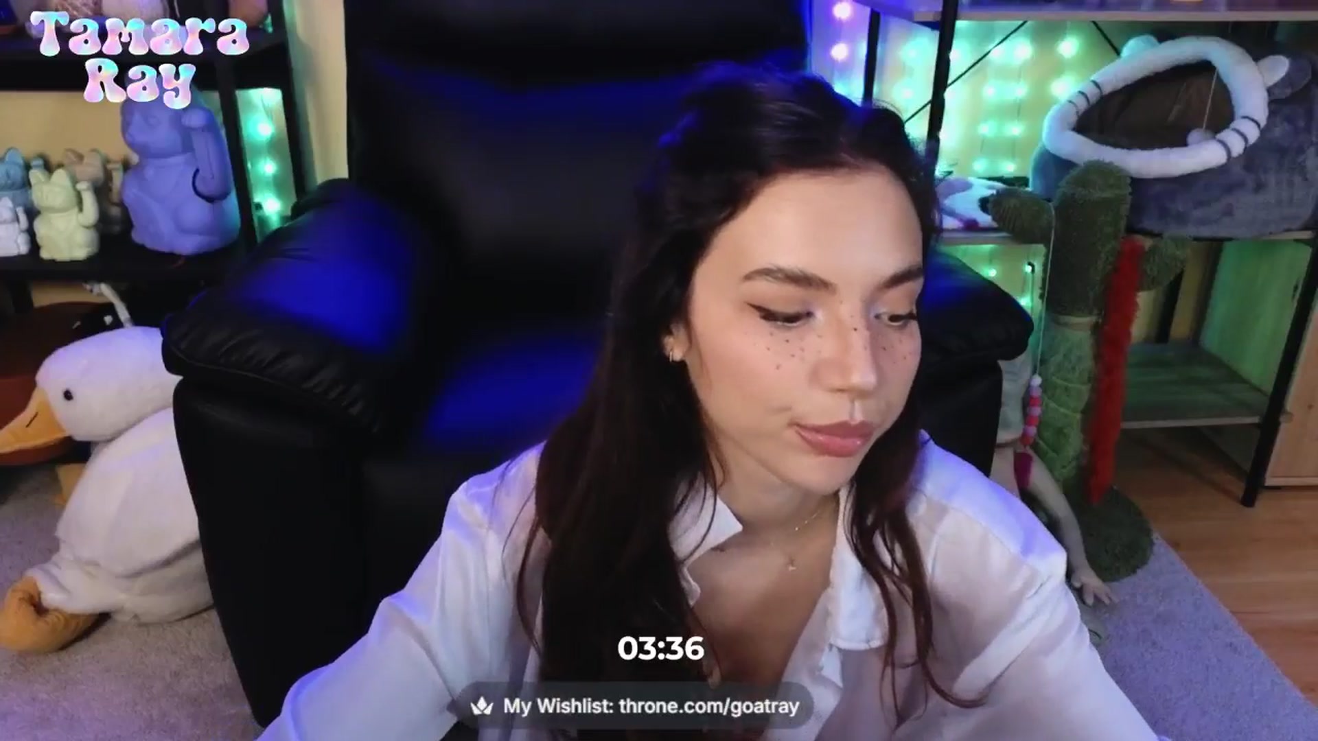 Gallery image thumbnail from TamaraRay's myfreecams stream on, 04/19/2026, 05:32 image 17 of 20
