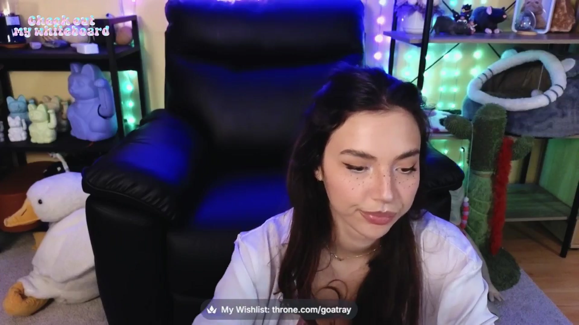 Gallery image thumbnail from TamaraRay's myfreecams stream on, 04/19/2026, 05:32 image 5 of 20