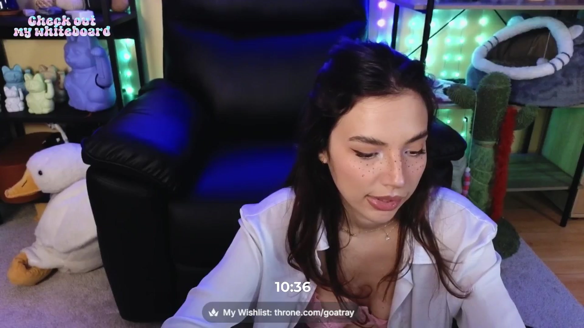 Gallery image thumbnail from TamaraRay's myfreecams stream on, 04/19/2026, 05:32 image 10 of 20