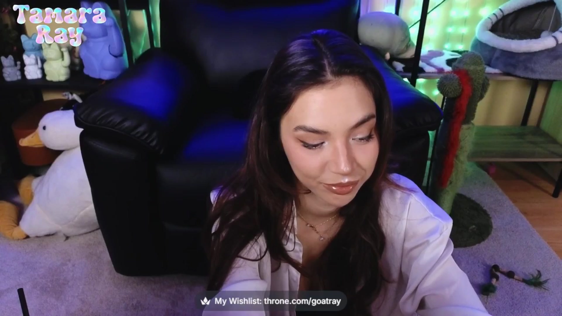 Gallery image thumbnail from TamaraRay's myfreecams stream on, 04/24/2026, 02:41 image 9 of 20