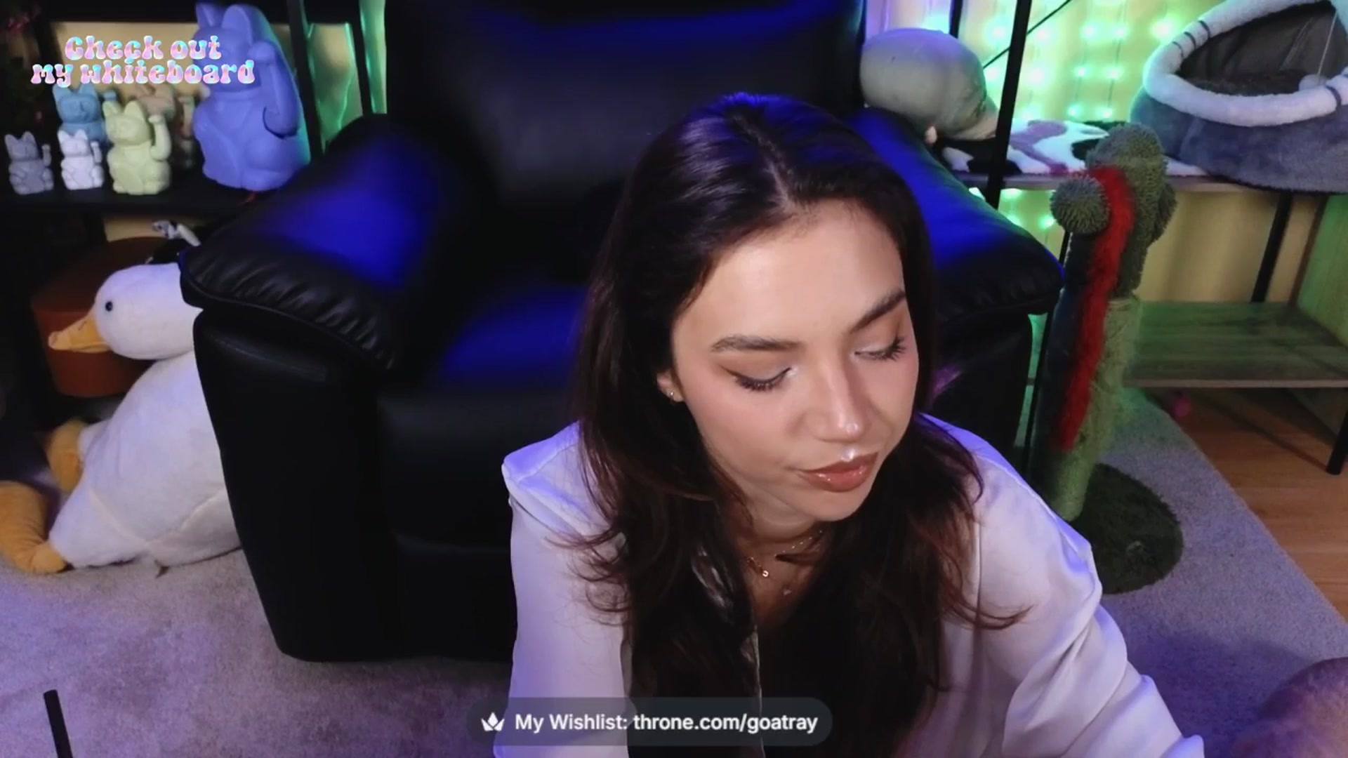 Gallery image thumbnail from TamaraRay's myfreecams stream on, 04/24/2026, 02:41 image 15 of 20