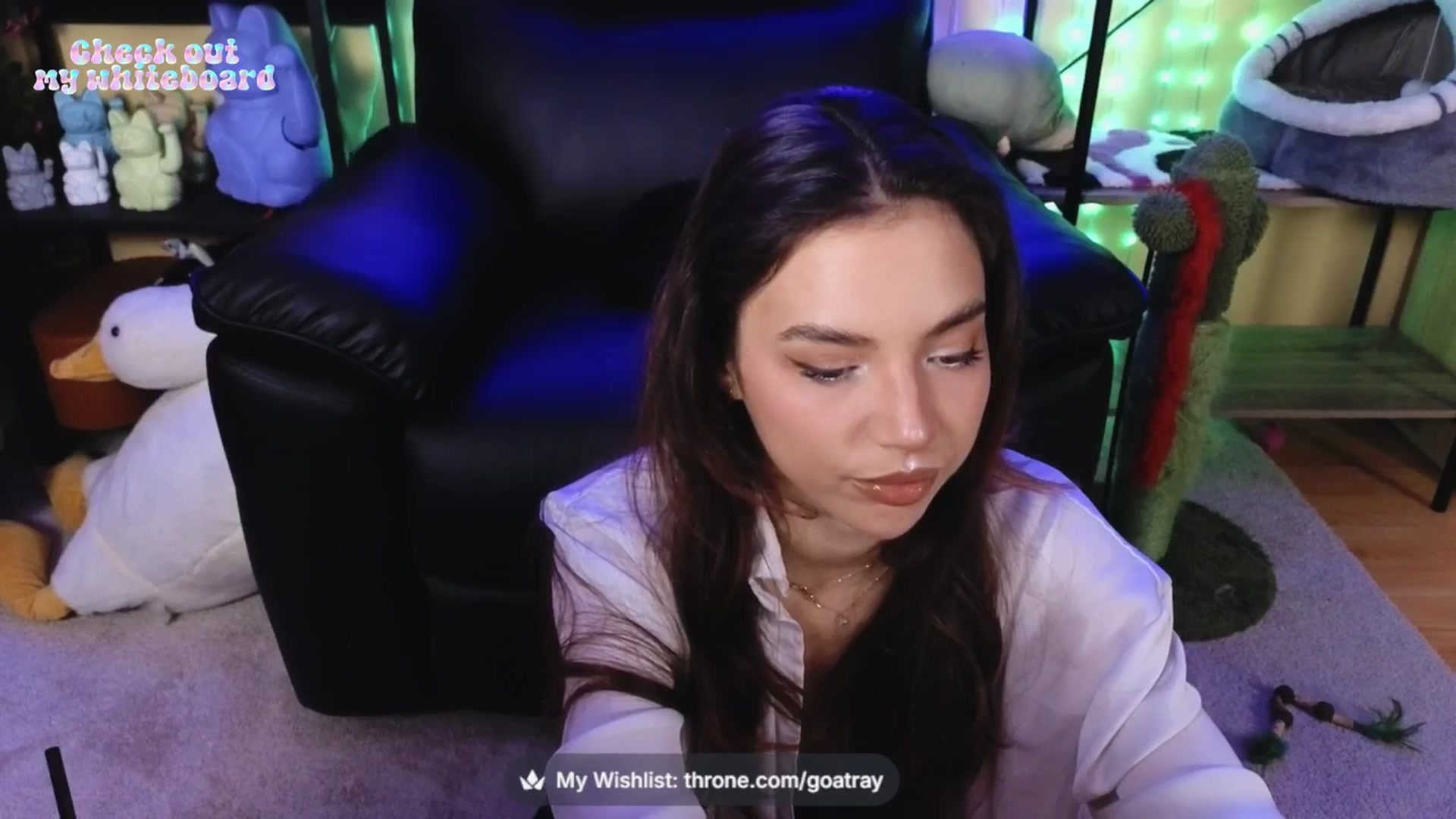 Gallery image thumbnail from TamaraRay's myfreecams stream on, 04/24/2026, 02:41 image 12 of 20