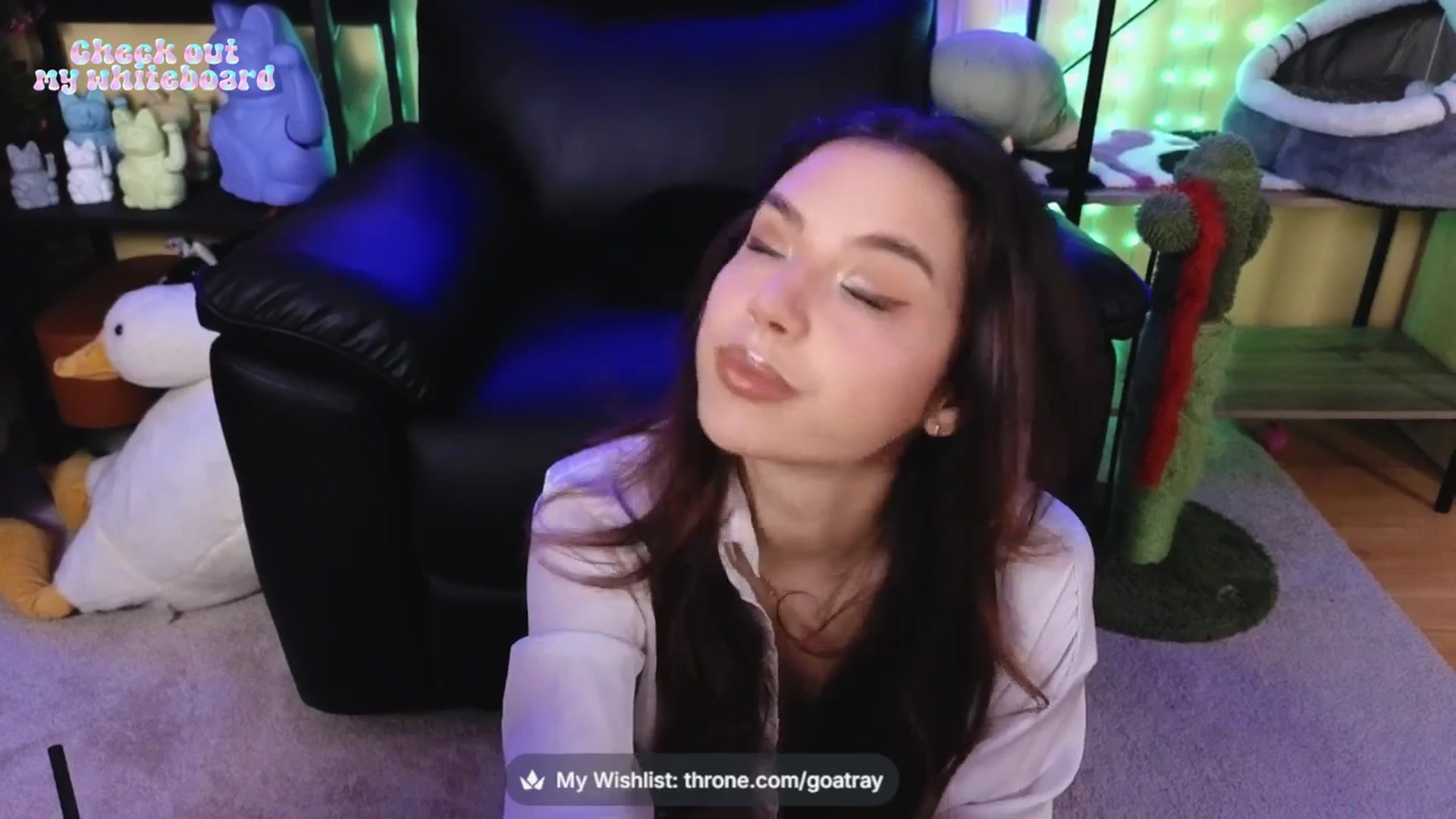 Gallery image thumbnail from TamaraRay's myfreecams stream on, 04/24/2026, 02:41 image 18 of 20
