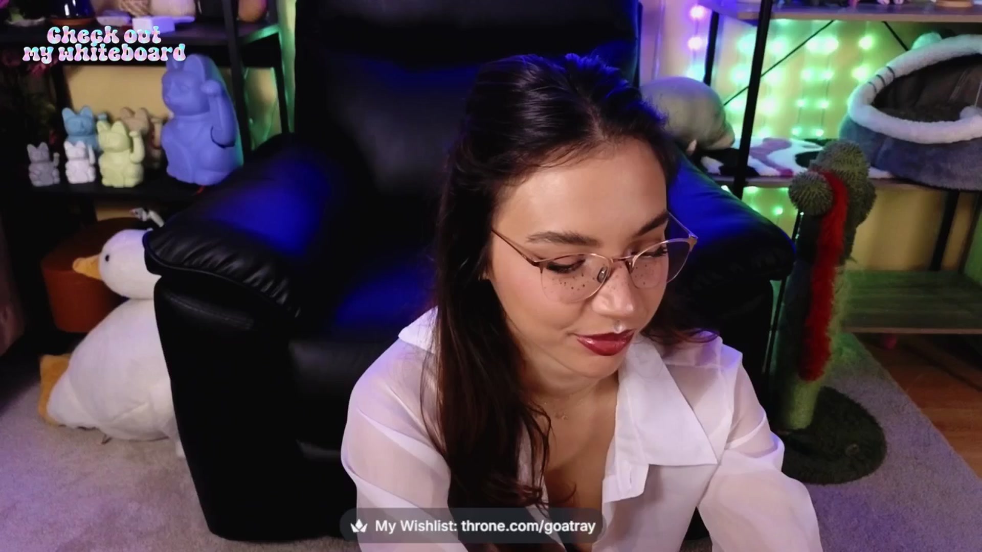Gallery image thumbnail from TamaraRay's myfreecams stream on, 04/25/2026, 06:06 image 4 of 20