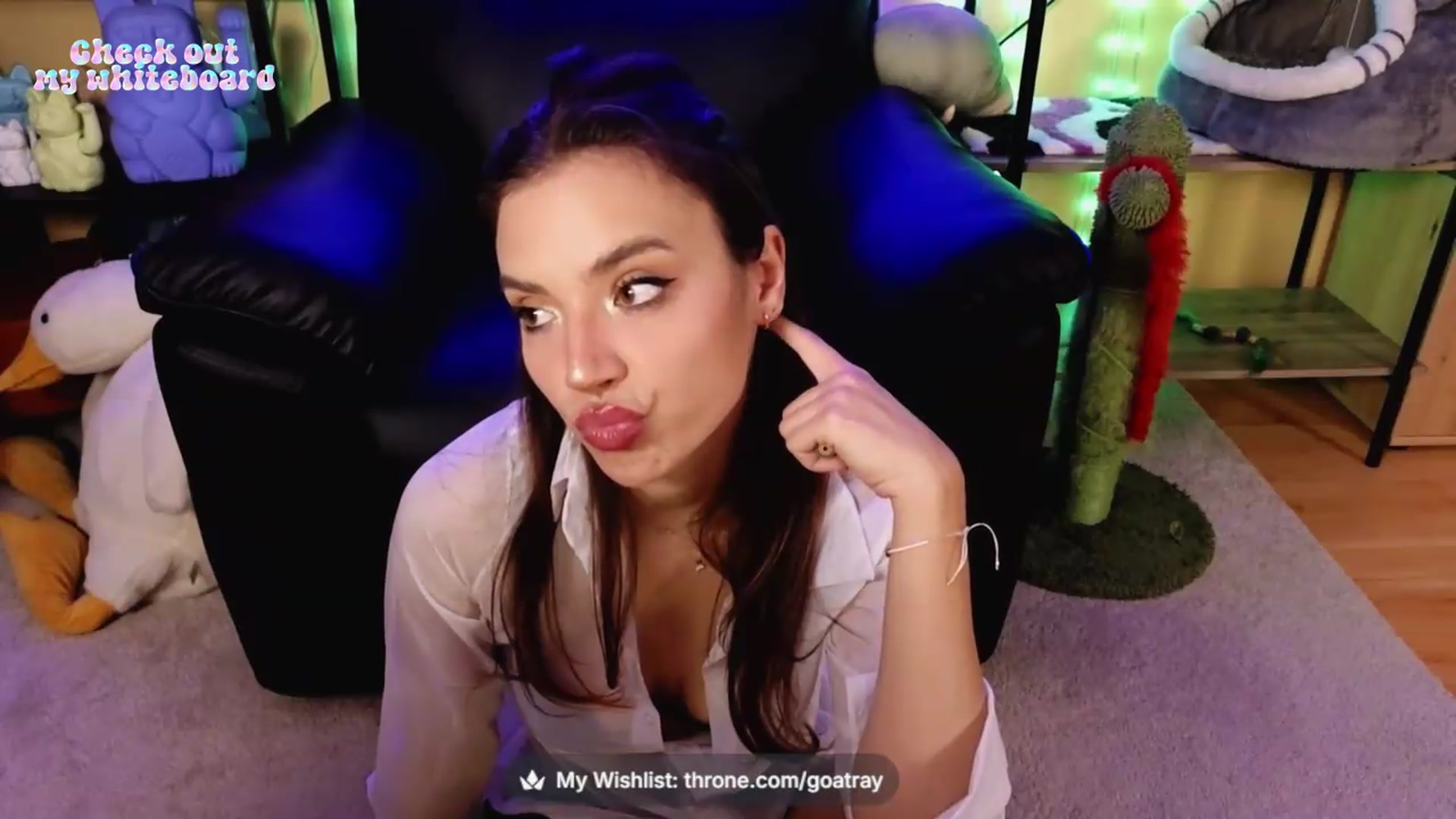 Gallery image thumbnail from TamaraRay's myfreecams stream on, 05/08/2026, 06:31 image 3 of 20