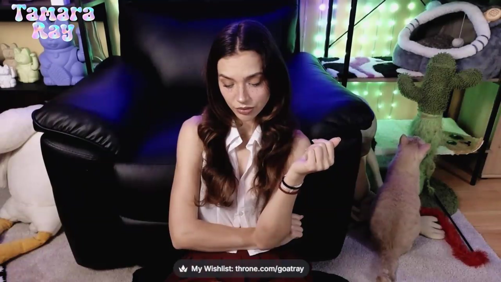 Gallery image thumbnail from TamaraRay's myfreecams stream on, 06/07/2026, 03:41 image 6 of 20