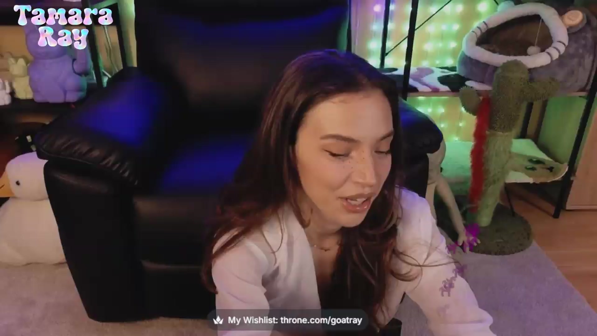 Gallery image thumbnail from TamaraRay's myfreecams stream on, 06/19/2026, 06:51 image 3 of 20