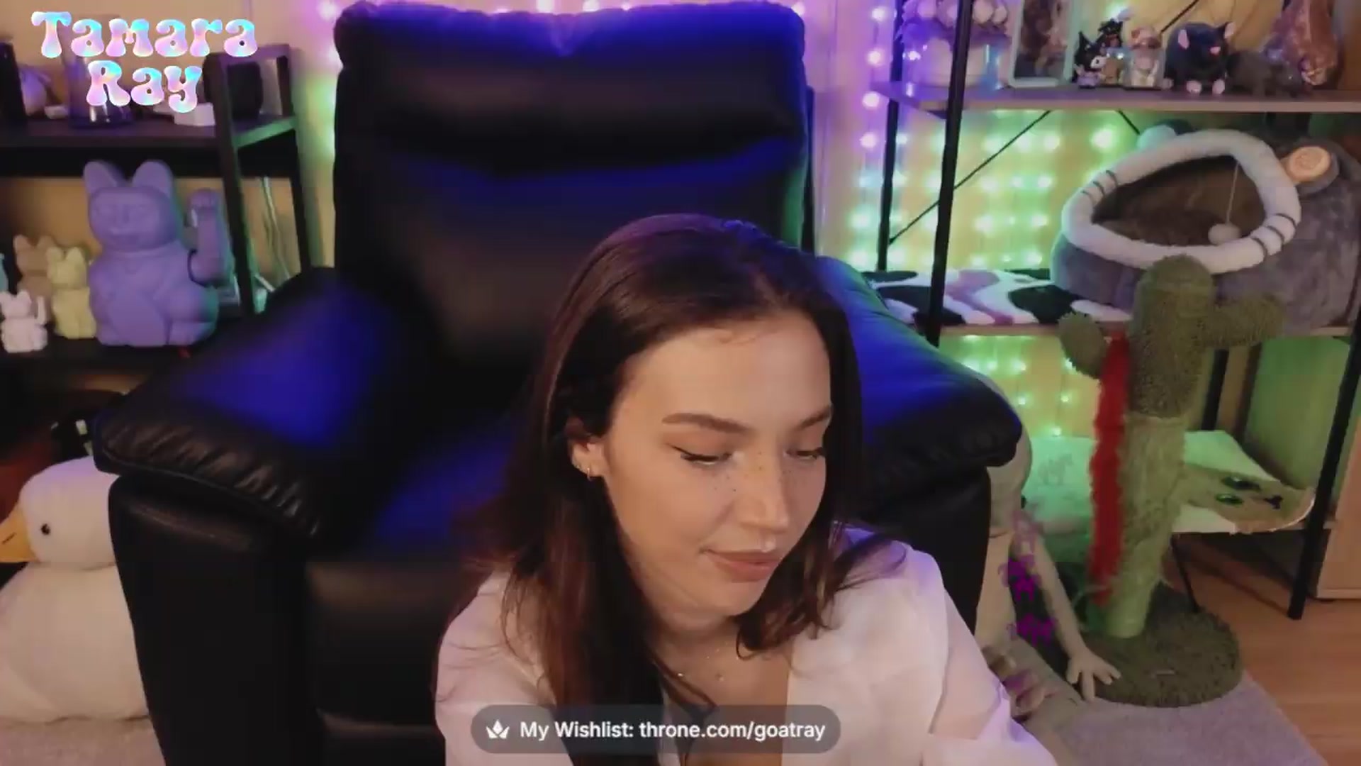 Gallery image thumbnail from TamaraRay's myfreecams stream on, 06/19/2026, 06:51 image 7 of 20