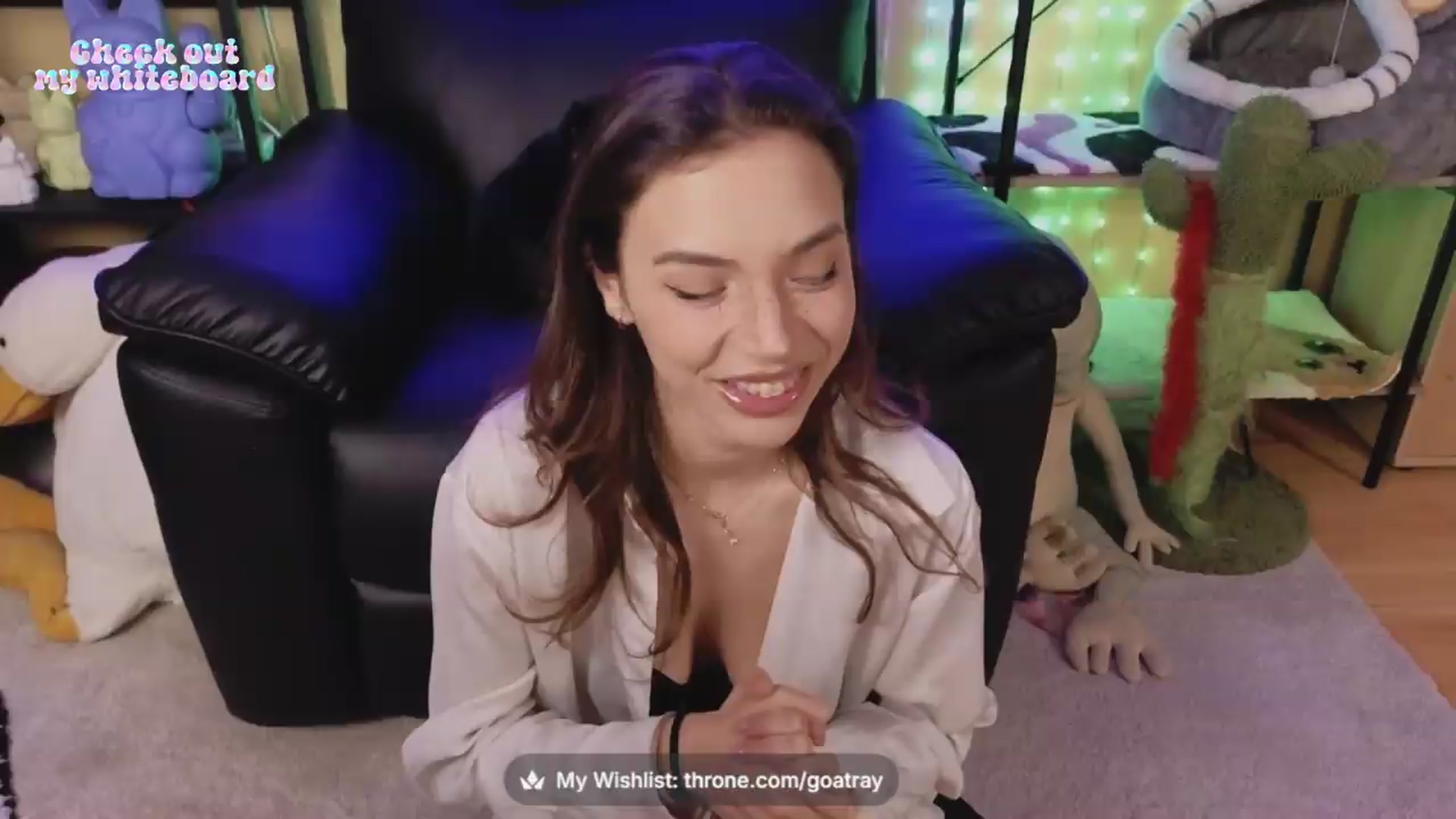 Gallery image thumbnail from TamaraRay's myfreecams stream on, 06/20/2026, 04:56 image 2 of 20