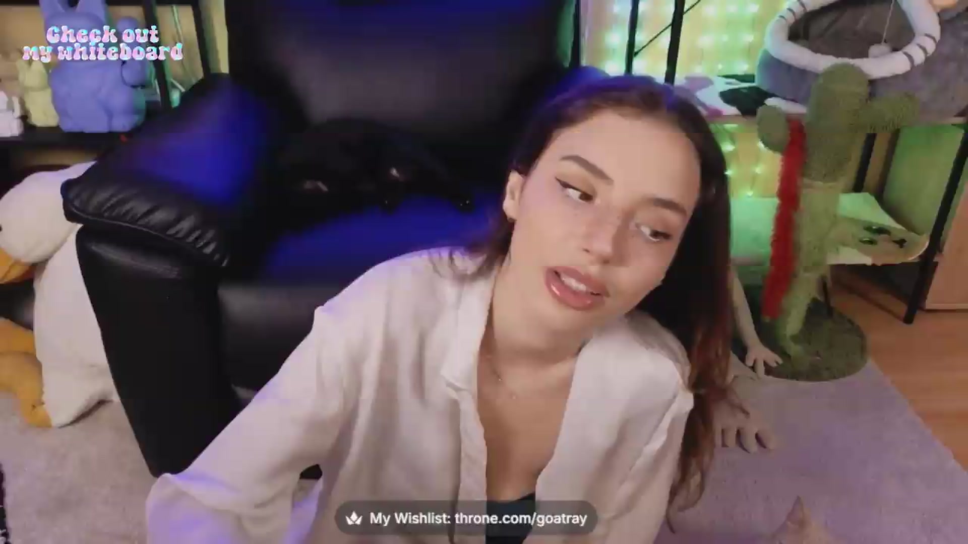 Gallery image thumbnail from TamaraRay's myfreecams stream on, 06/20/2026, 04:56 image 6 of 20