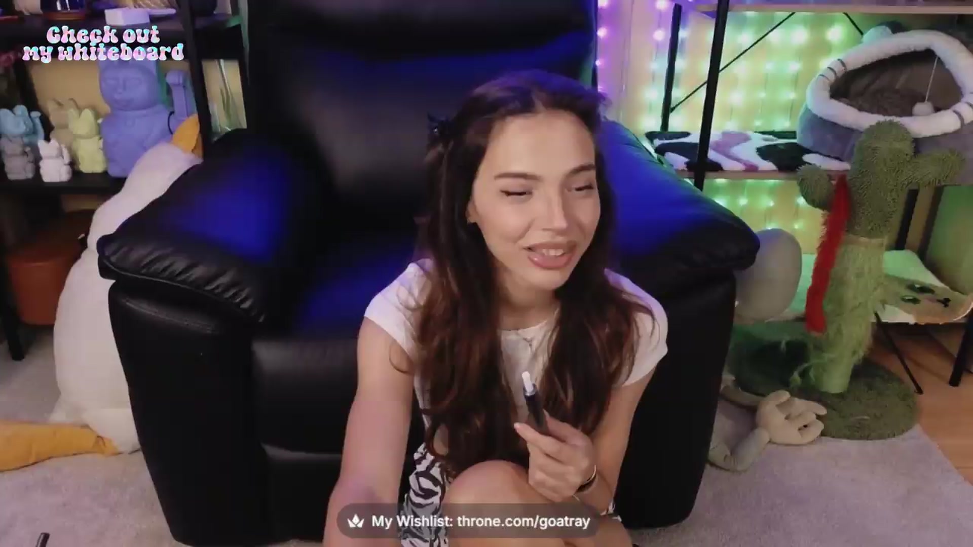 Gallery image thumbnail from TamaraRay's myfreecams stream on, 06/29/2026, 06:25 image 10 of 20