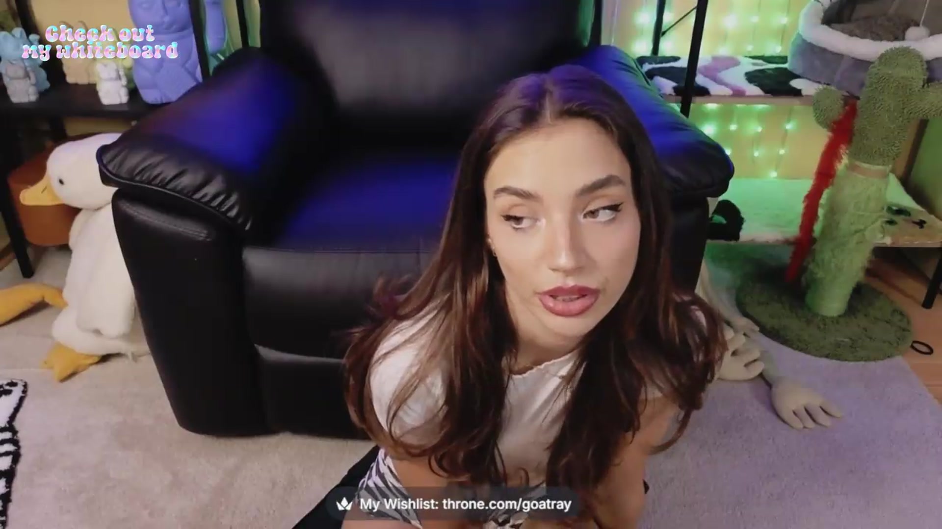 Gallery image thumbnail from TamaraRay's myfreecams stream on, 07/17/2026, 06:01 image 18 of 20