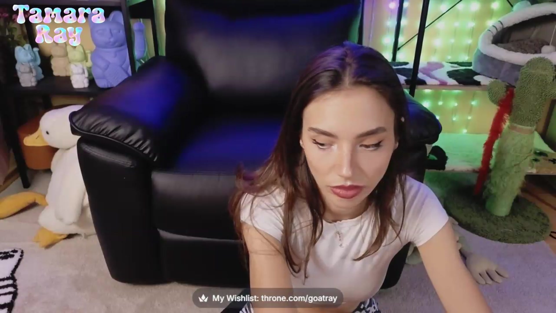 Gallery image thumbnail from TamaraRay's myfreecams stream on, 07/17/2026, 06:01 image 11 of 20
