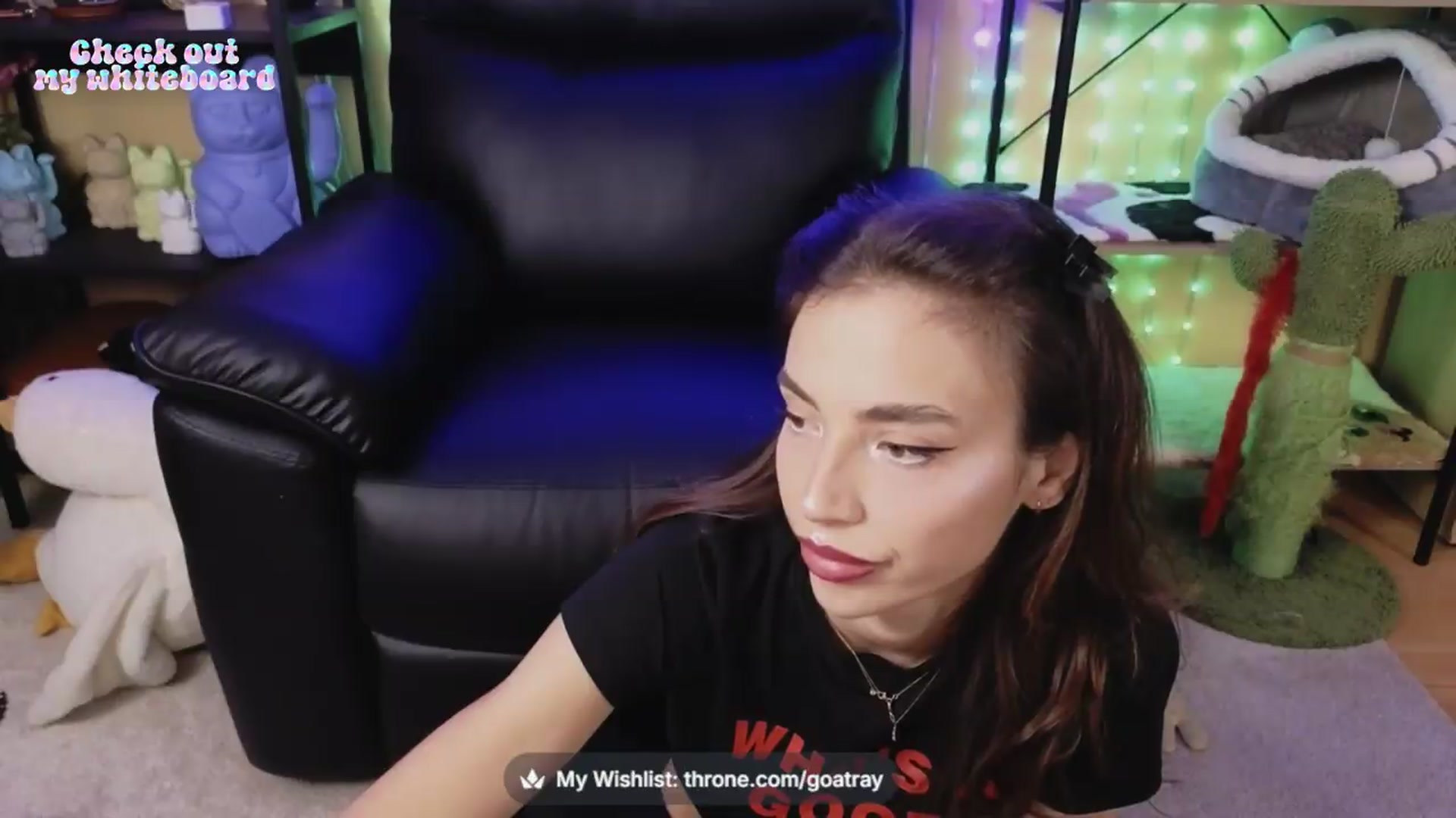 Gallery image thumbnail from TamaraRay's myfreecams stream on, 07/19/2026, 05:38 image 17 of 20