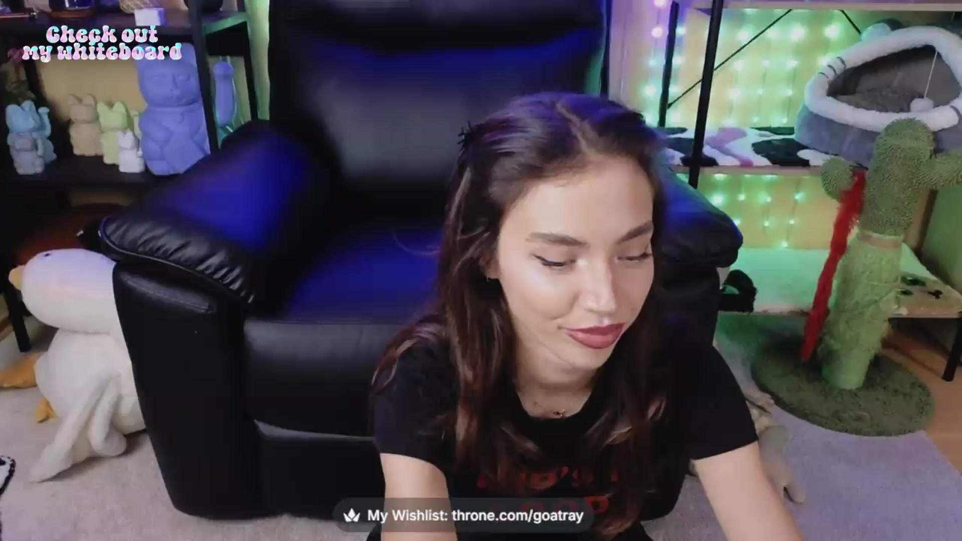 Gallery image thumbnail from TamaraRay's myfreecams stream on, 07/19/2026, 06:58 image 17 of 20