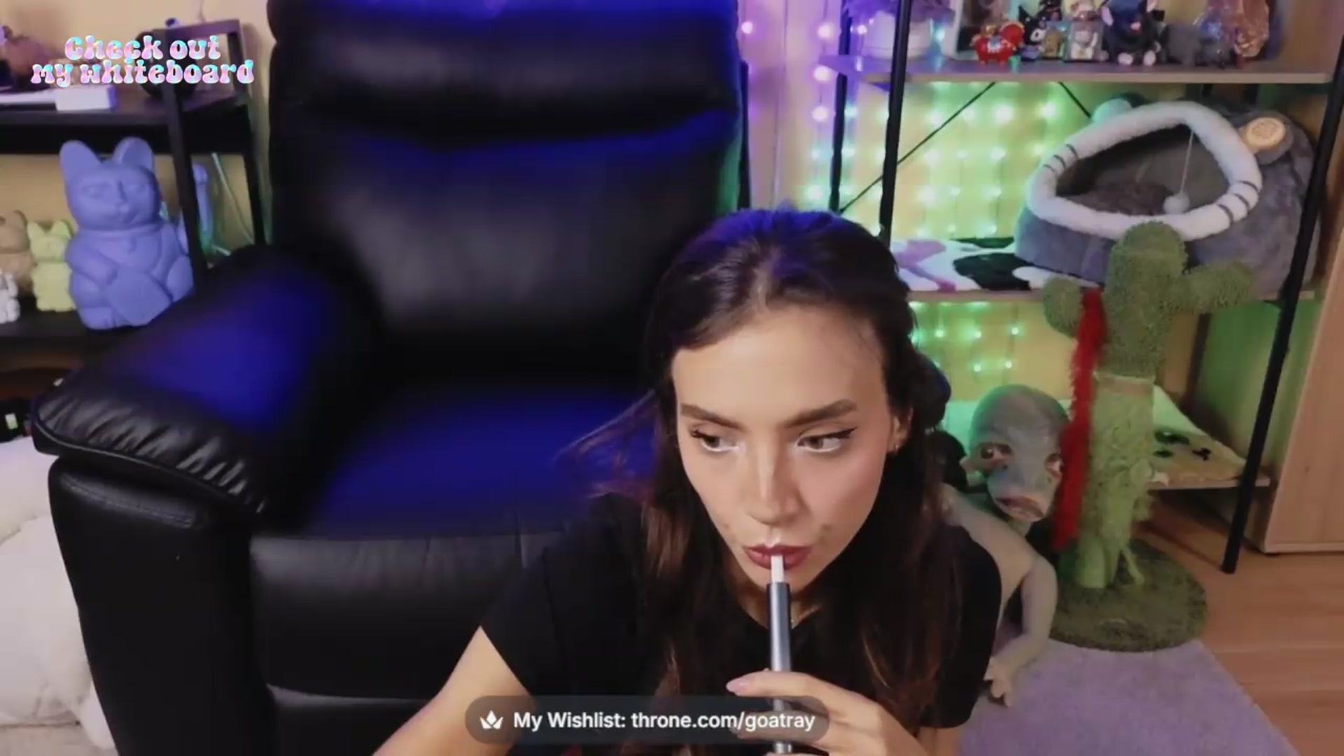 Gallery image thumbnail from TamaraRay's myfreecams stream on, 07/28/2026, 06:02 image 12 of 20