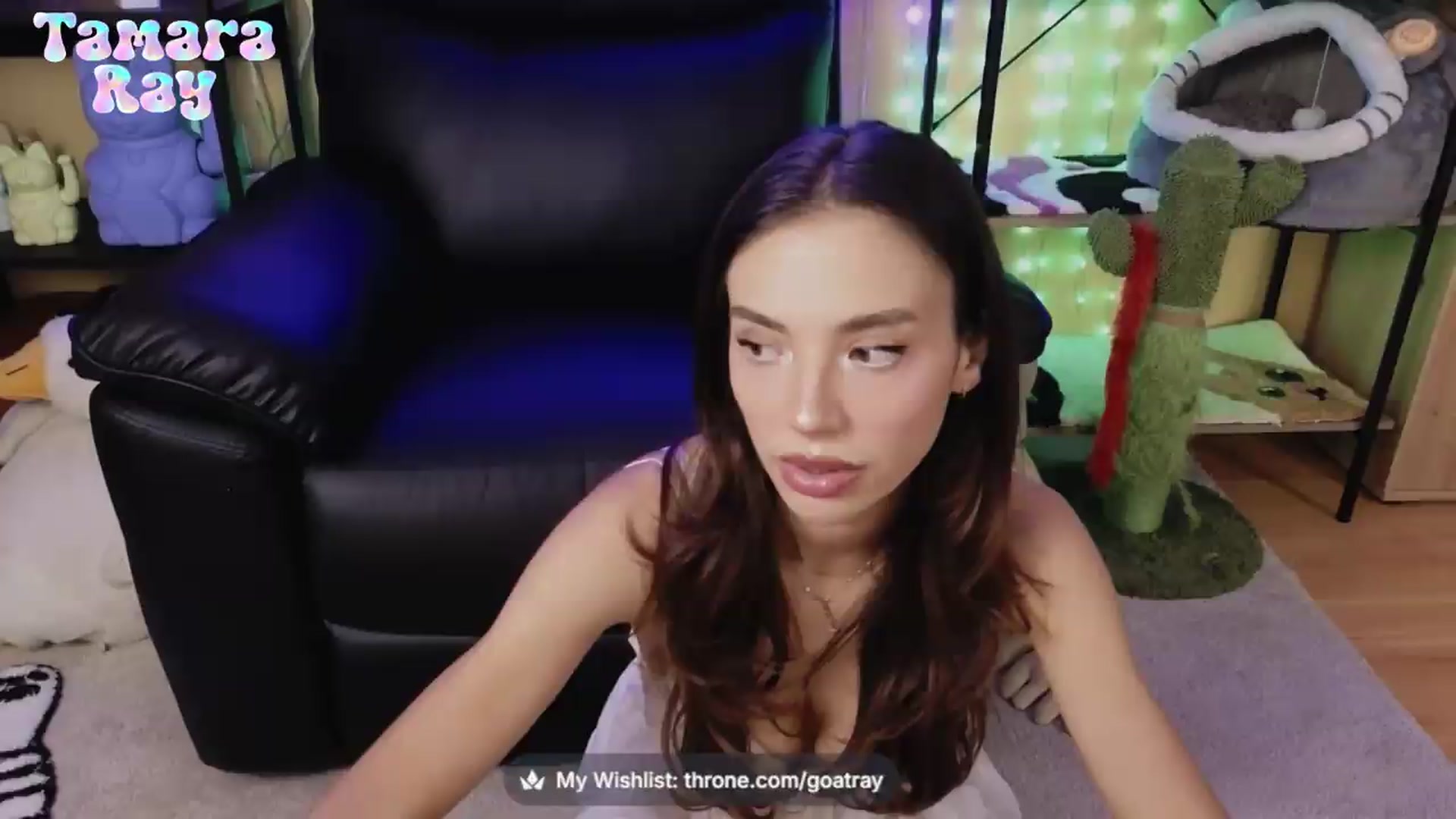 Gallery image thumbnail from TamaraRay's myfreecams stream on, 08/06/2026, 06:16 image 6 of 20