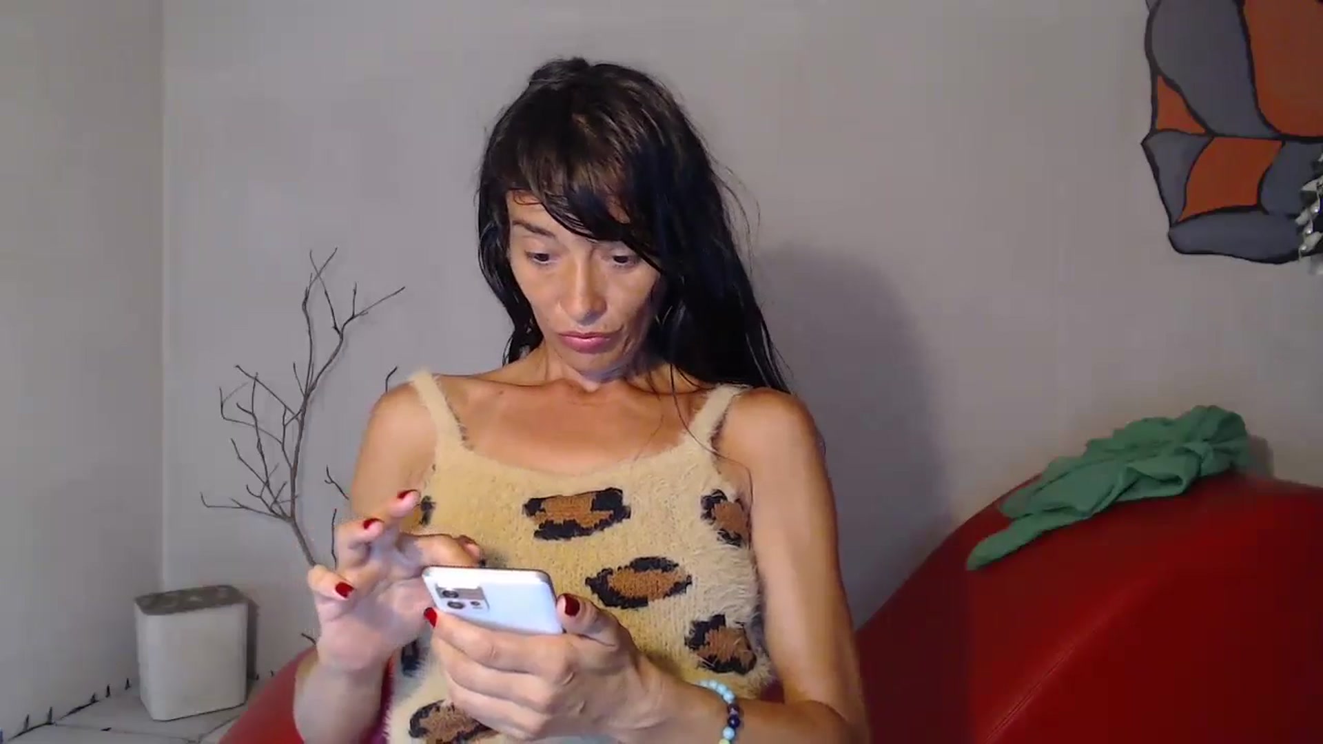Gallery image thumbnail from Tamara_Bday's myfreecams stream on, 05/19/2024, 19:22 image 10 of 20