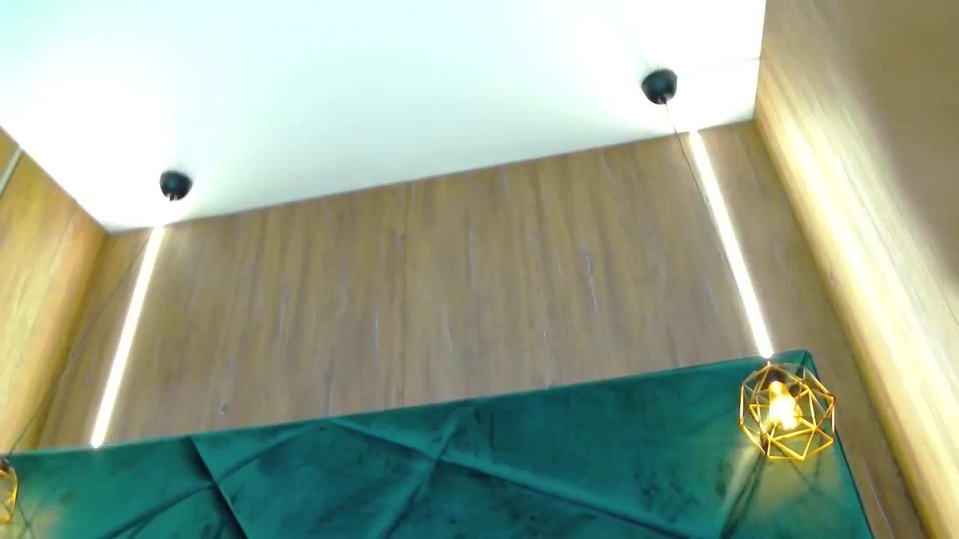 Gallery image thumbnail from Tamia_lou's myfreecams stream on, 12/29/2025, 12:01 image 20 of 20