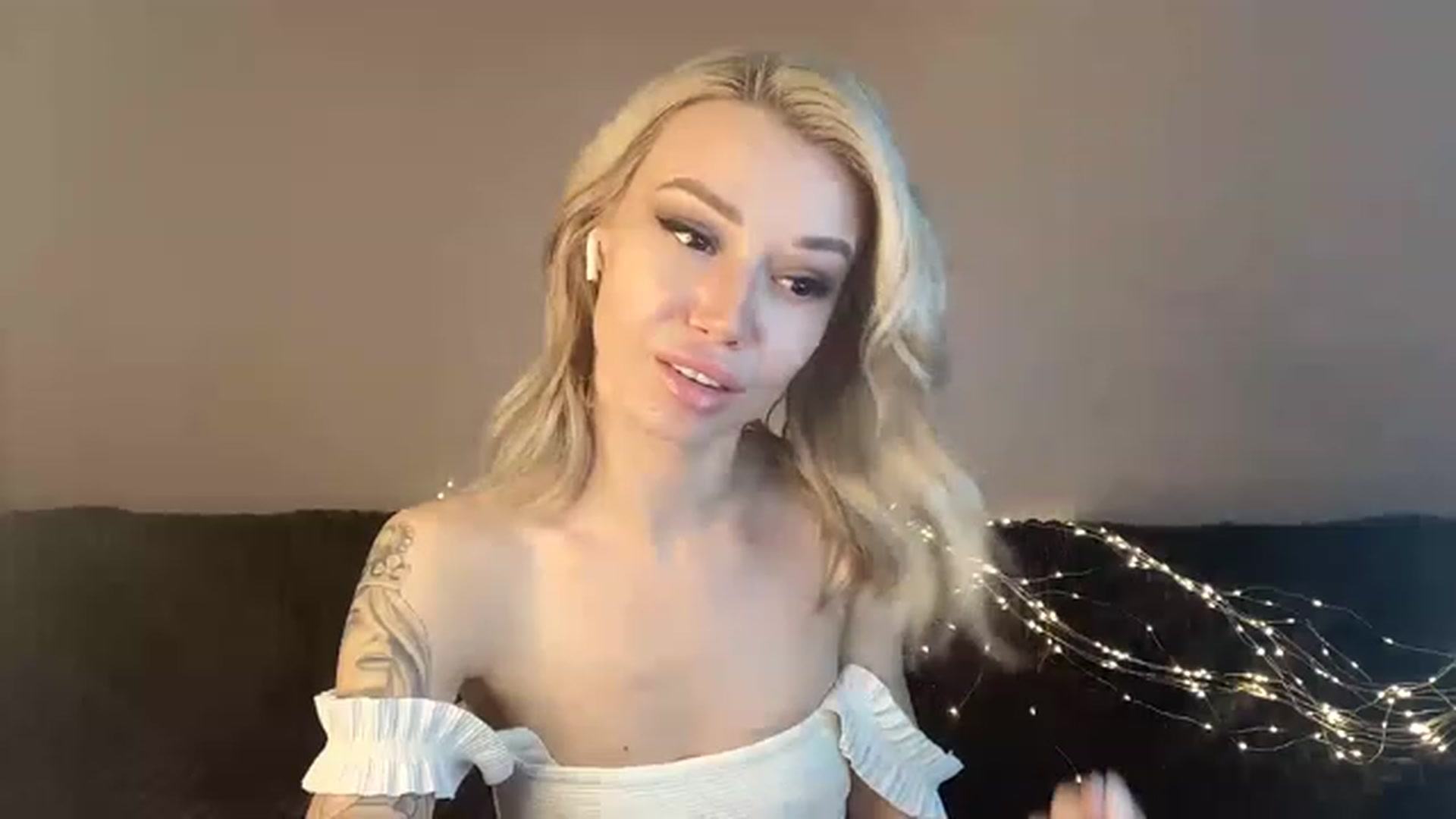 Gallery image thumbnail from TammyLynn's myfreecams stream on, 01/01/2023, 14:47 image 6 of 20