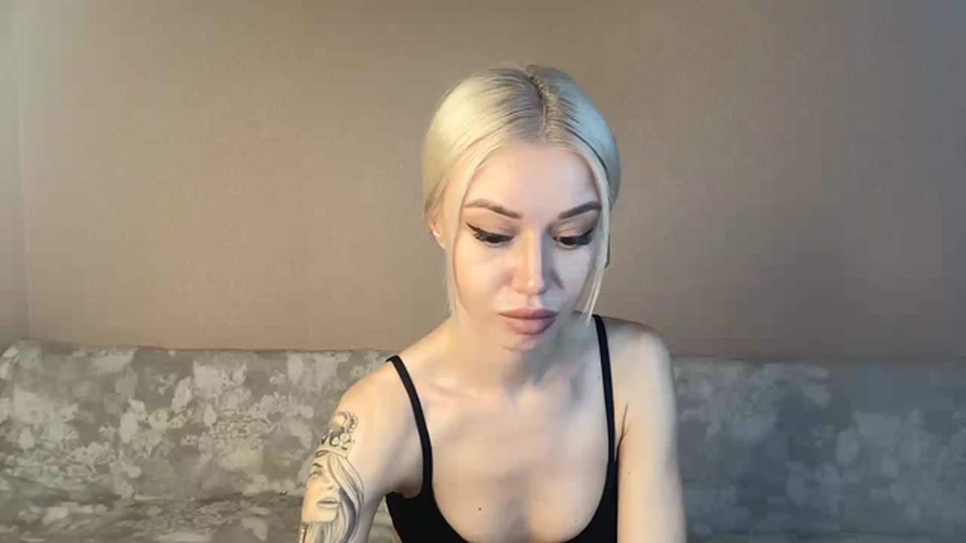 Gallery image thumbnail from TammyLynn's myfreecams stream on, 02/26/2023, 13:20 image 12 of 20
