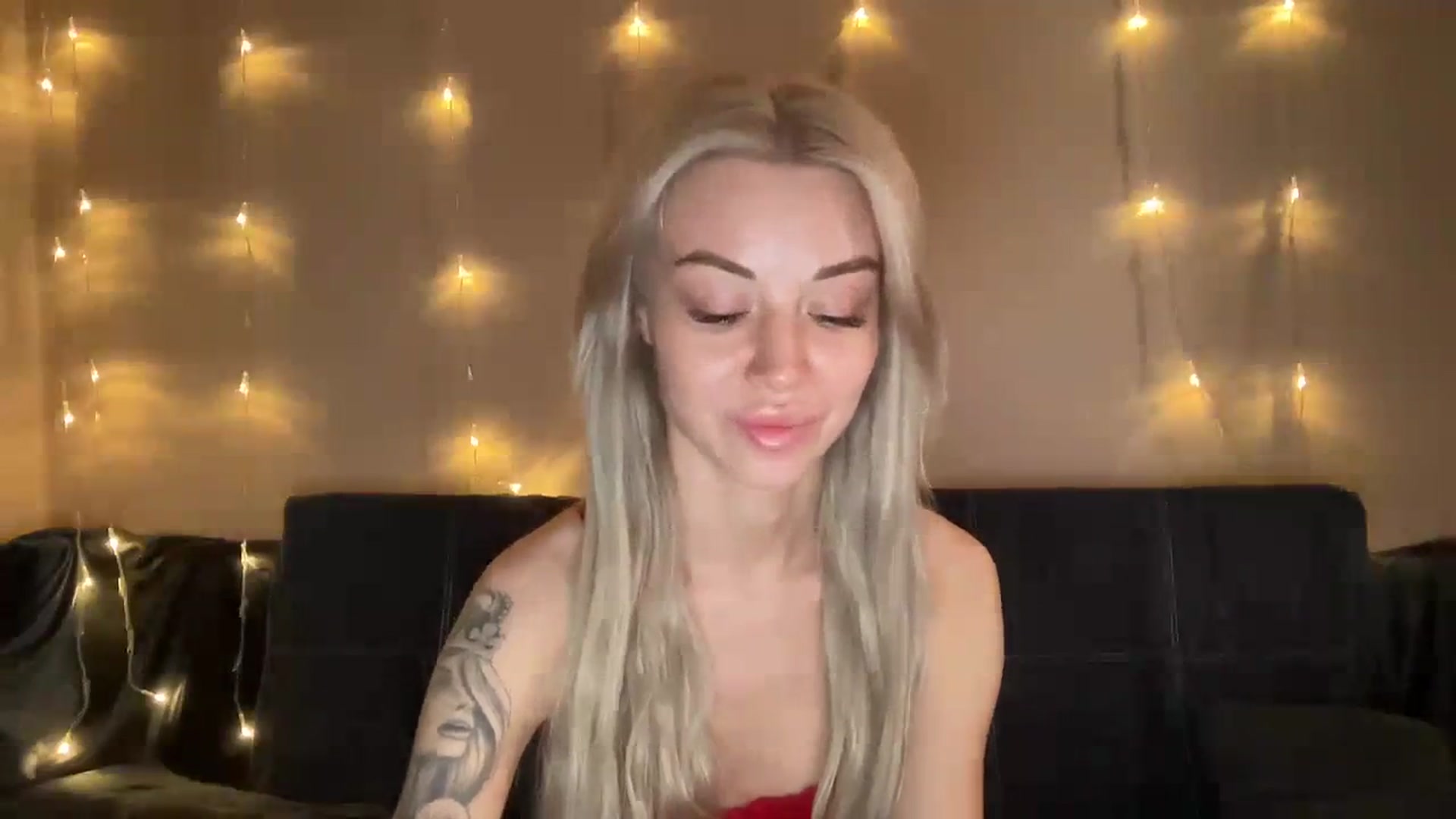 Gallery image thumbnail from TammyLynn's myfreecams stream on, 03/19/2024, 14:19 image 4 of 20