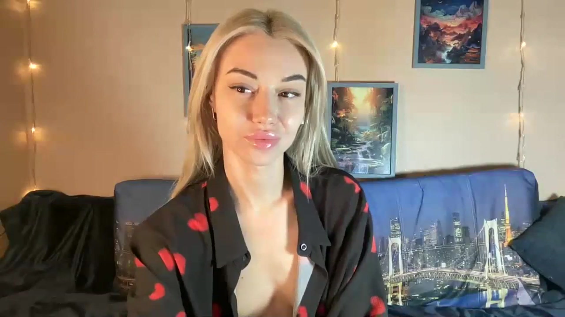 Gallery image thumbnail from TammyLynn's myfreecams stream on, 03/27/2024, 15:43 image 19 of 20