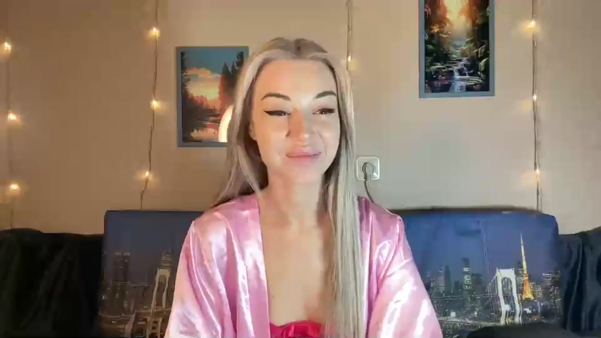 Gallery image thumbnail from TammyLynn's myfreecams stream on, 04/18/2024, 12:26 image 15 of 20