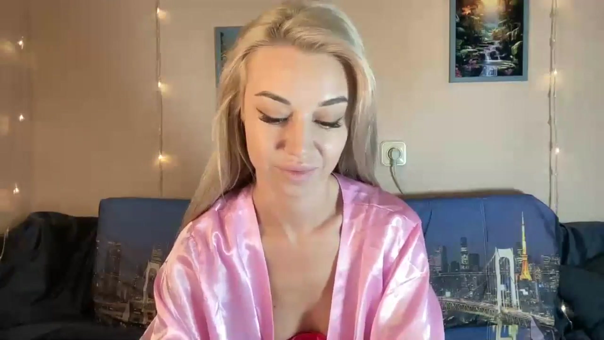 Gallery image thumbnail from TammyLynn's myfreecams stream on, 05/03/2024, 12:37 image 2 of 20