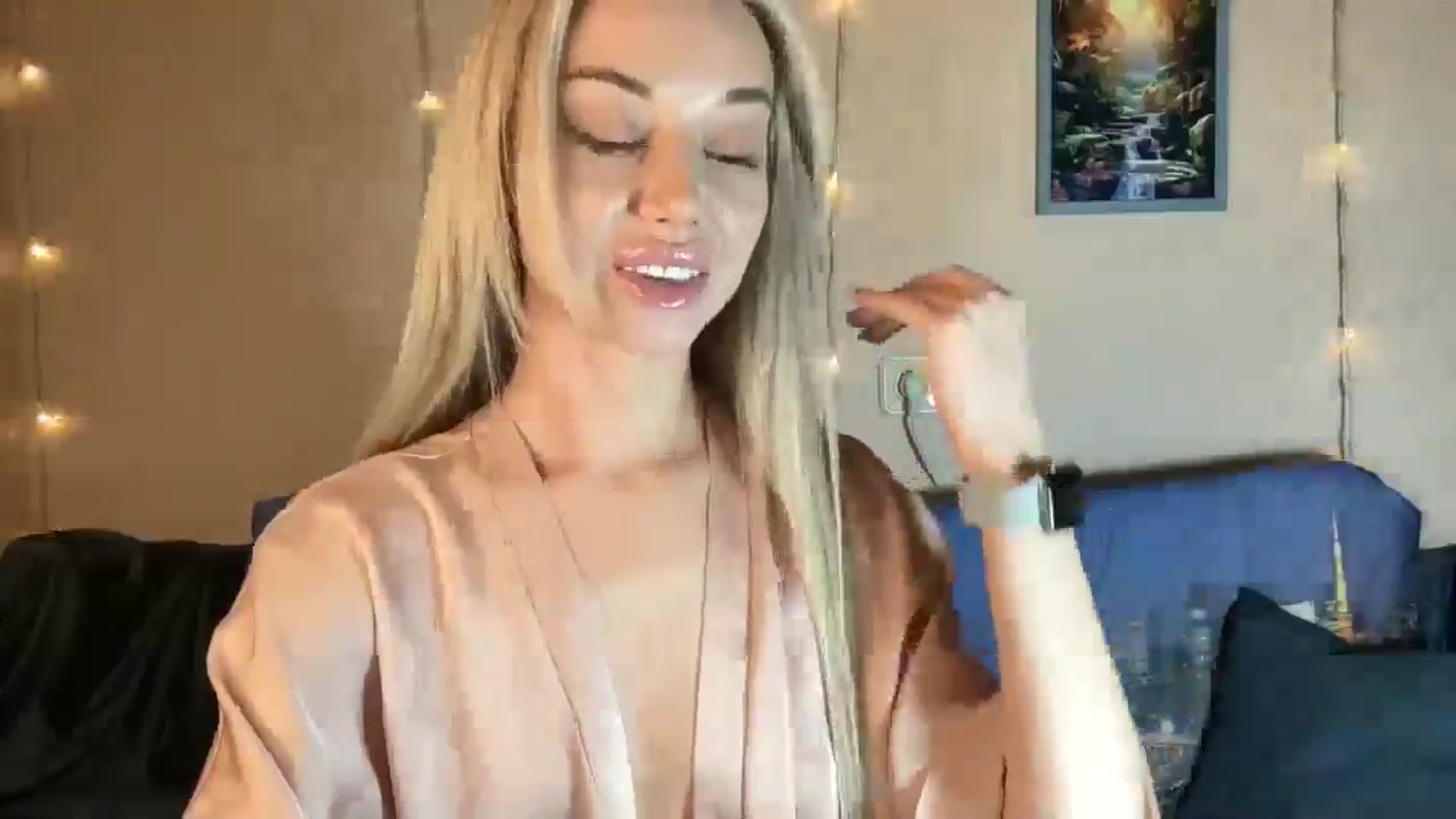 Gallery image thumbnail from TammyLynn's myfreecams stream on, 05/15/2024, 12:31 image 14 of 20