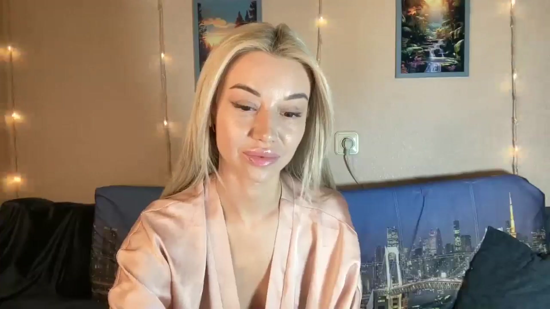 Gallery image thumbnail from TammyLynn's myfreecams stream on, 05/15/2024, 13:32 image 11 of 20