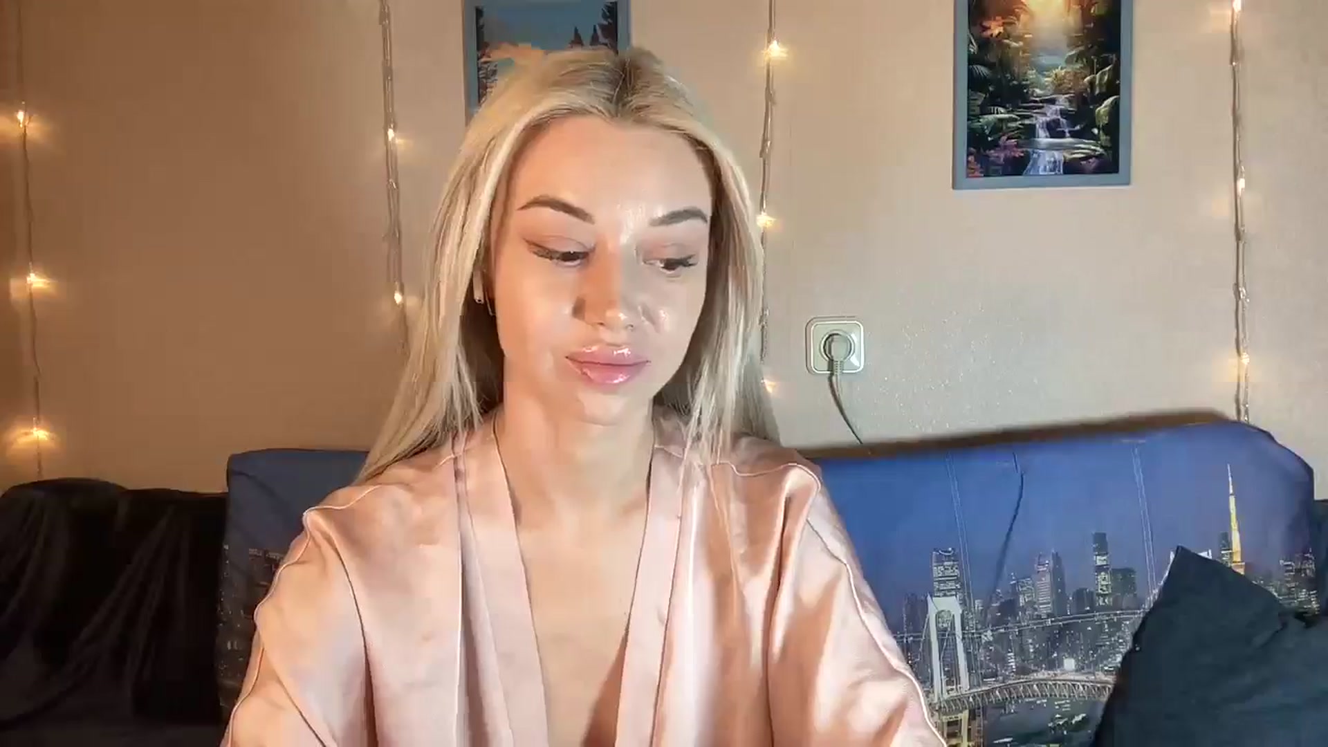 Gallery image thumbnail from TammyLynn's myfreecams stream on, 05/15/2024, 13:32 image 13 of 20