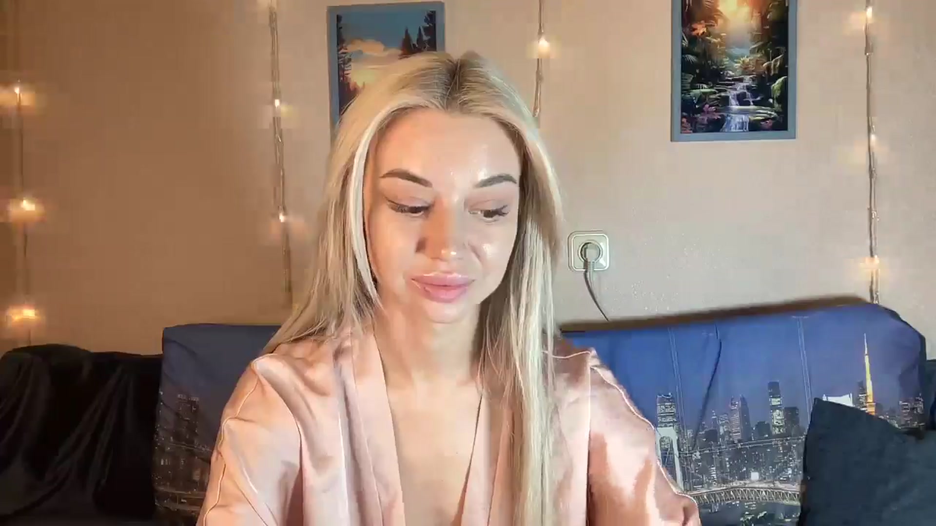 Gallery image thumbnail from TammyLynn's myfreecams stream on, 05/15/2024, 13:55 image 14 of 20