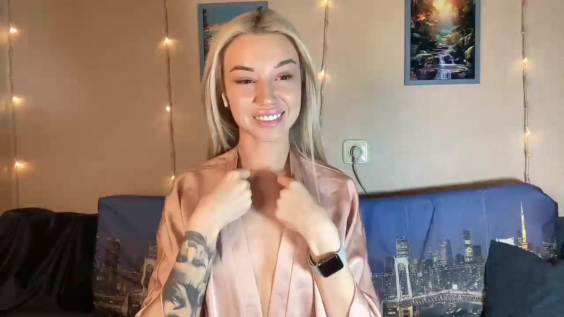 Gallery image thumbnail from TammyLynn's myfreecams stream on, 05/15/2024, 13:55 image 2 of 20