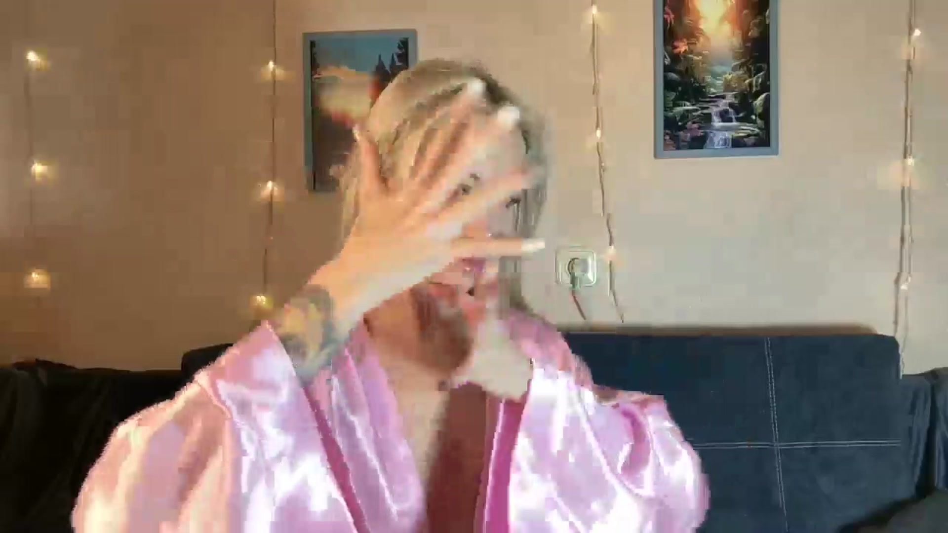 Gallery image thumbnail from TammyLynn's myfreecams stream on, 05/23/2024, 12:35 image 17 of 20