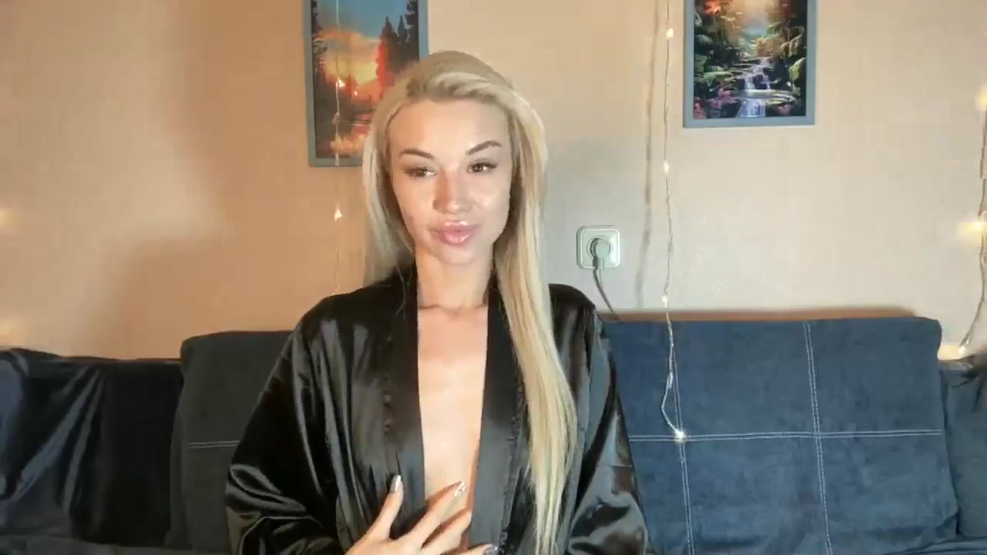 Gallery image thumbnail from TammyLynn's myfreecams stream on, 05/24/2024, 12:15 image 7 of 20