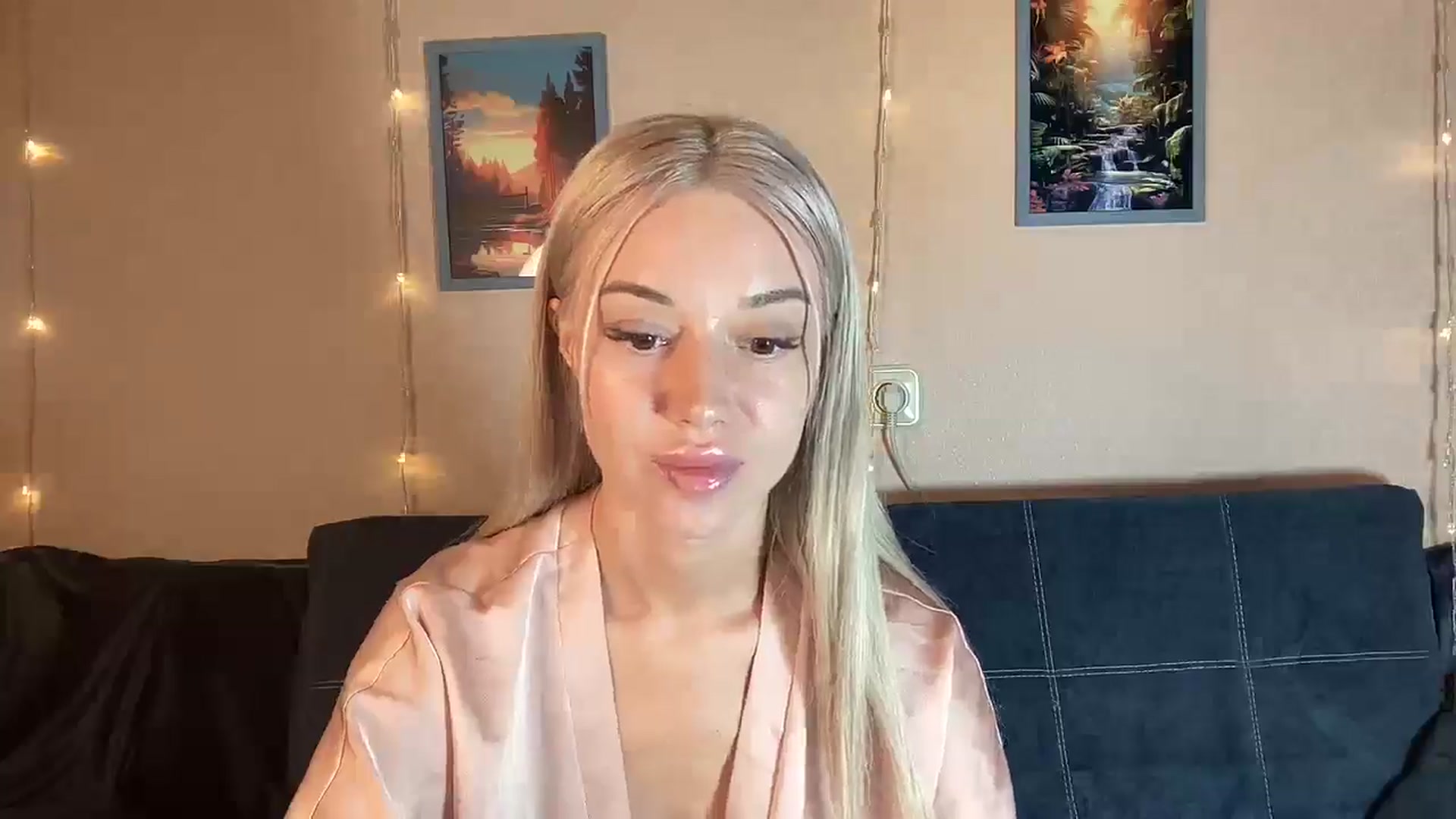 Gallery image thumbnail from TammyLynn's myfreecams stream on, 05/30/2024, 14:12 image 7 of 20