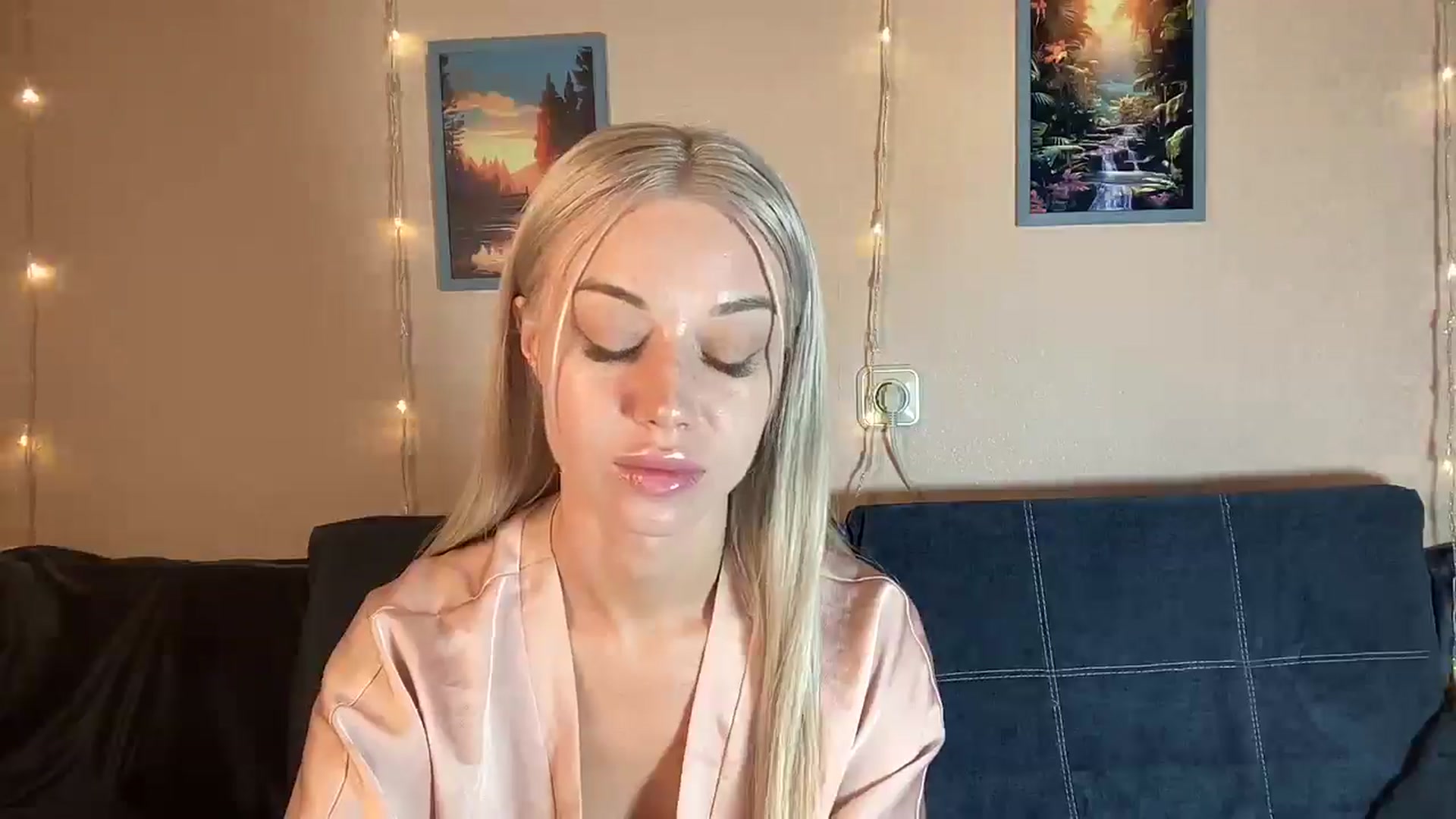 Gallery image thumbnail from TammyLynn's myfreecams stream on, 05/30/2024, 14:12 image 12 of 20
