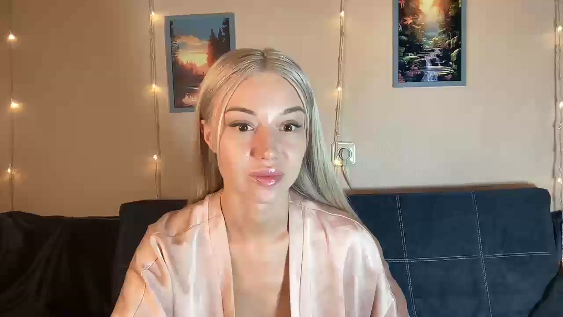Gallery image thumbnail from TammyLynn's myfreecams stream on, 05/30/2024, 14:12 image 14 of 20