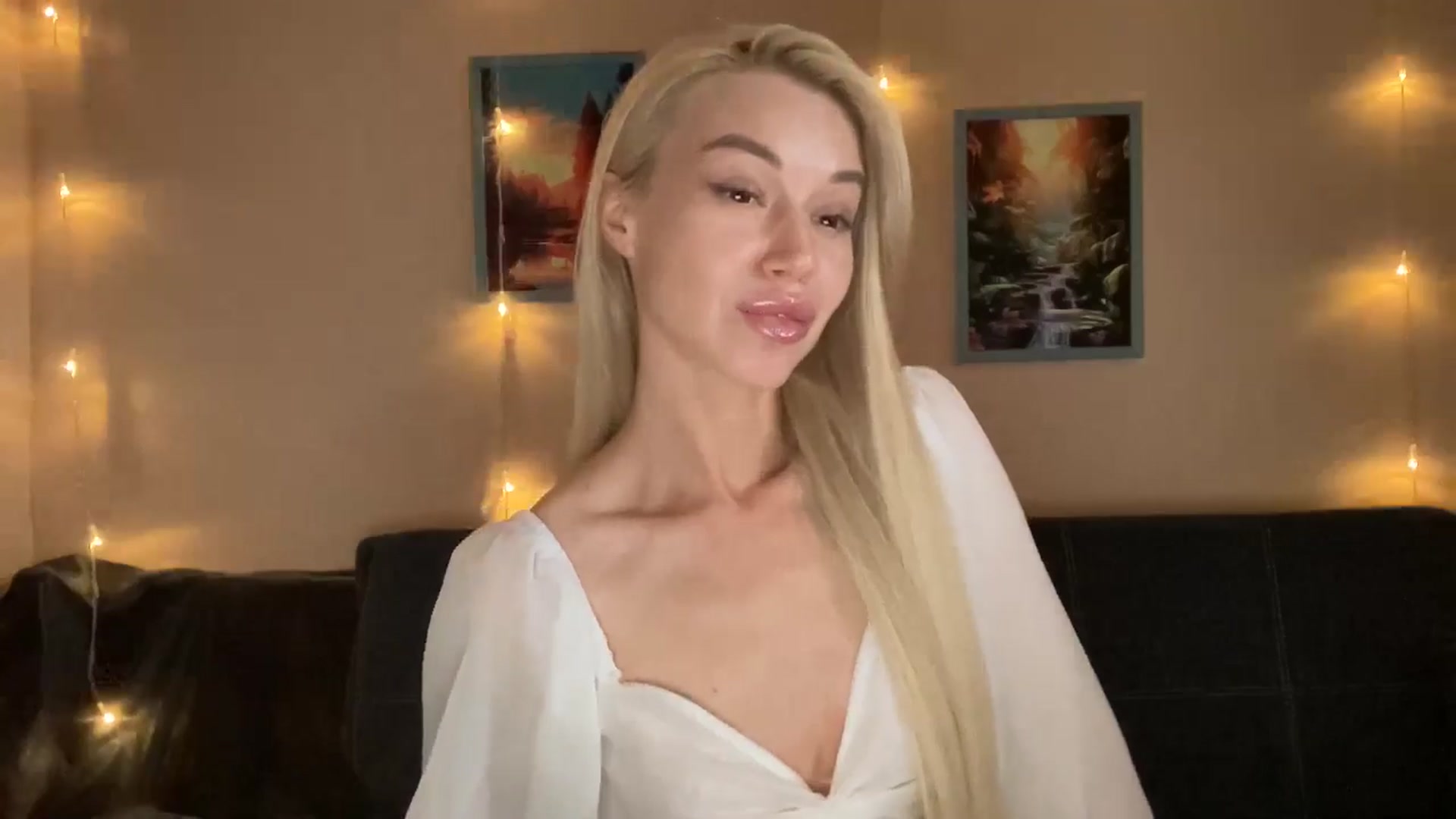 Gallery image thumbnail from TammyLynn's myfreecams stream on, 06/25/2024, 13:10 image 15 of 20