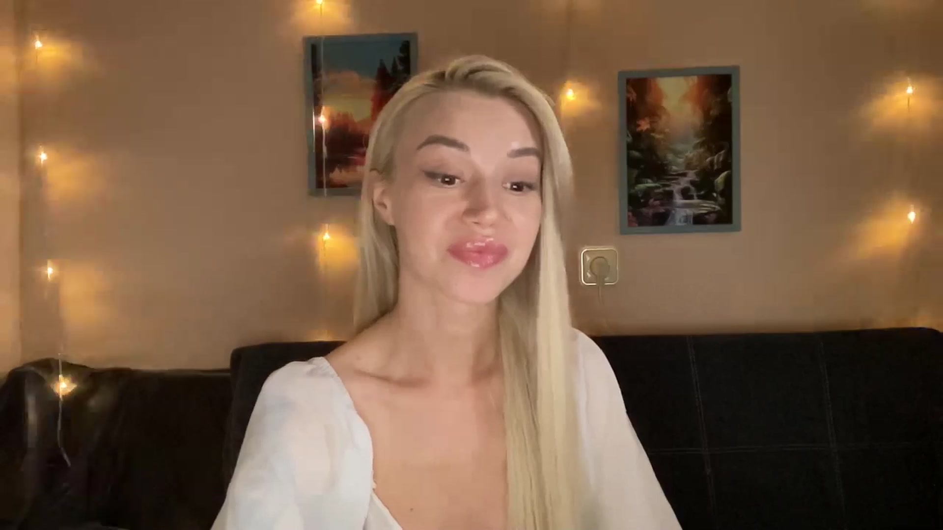 Gallery image thumbnail from TammyLynn's myfreecams stream on, 06/25/2024, 13:10 image 14 of 20