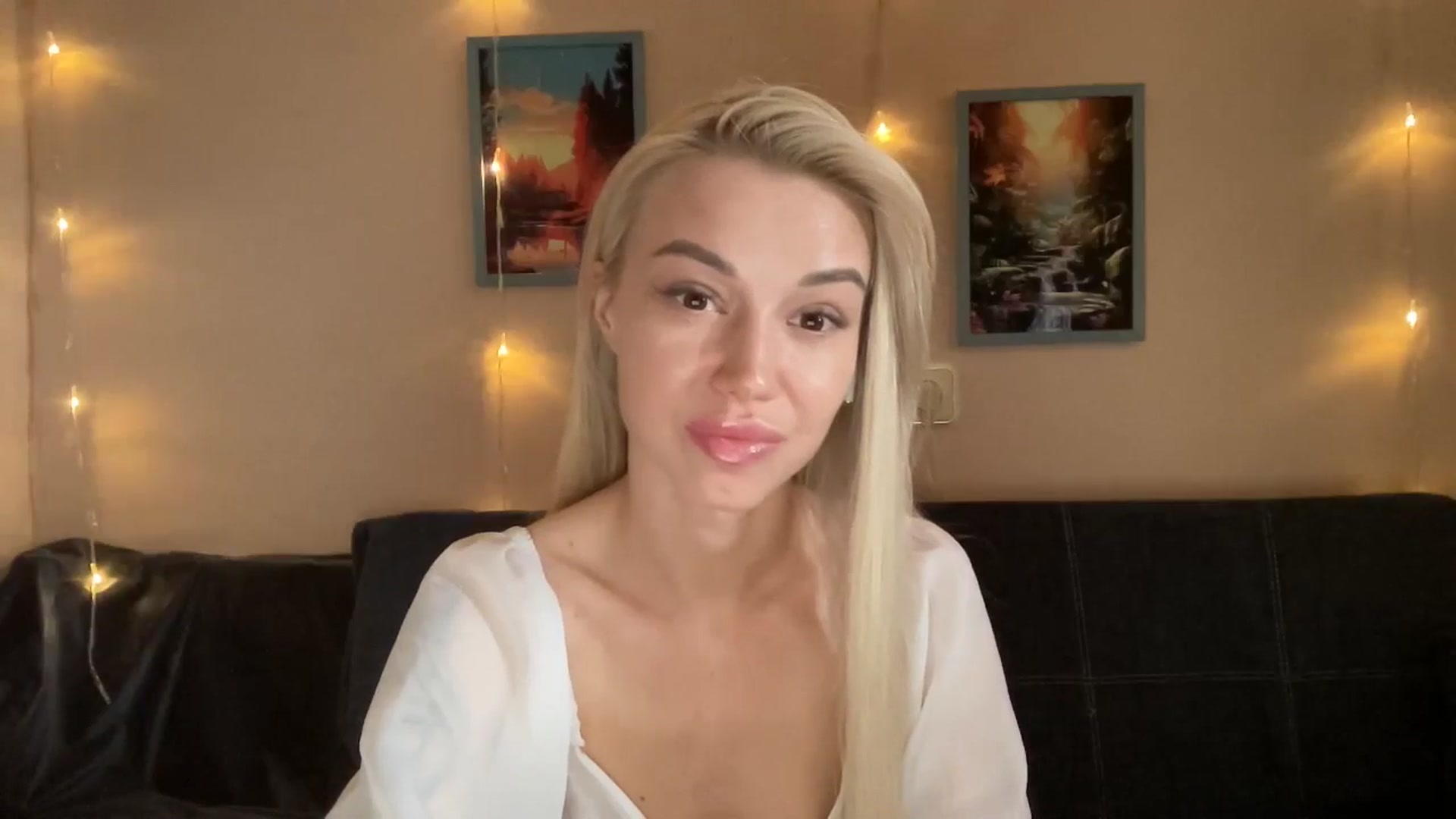 Gallery image thumbnail from TammyLynn's myfreecams stream on, 06/25/2024, 14:14 image 16 of 20